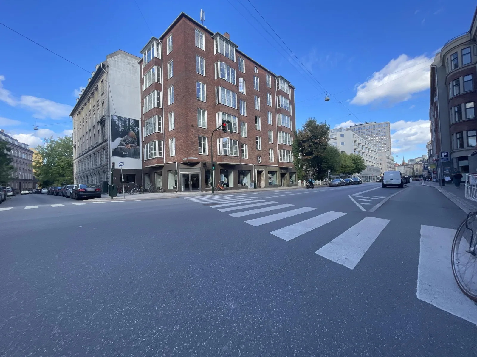 Mapillary-foto nær Mr. Juice