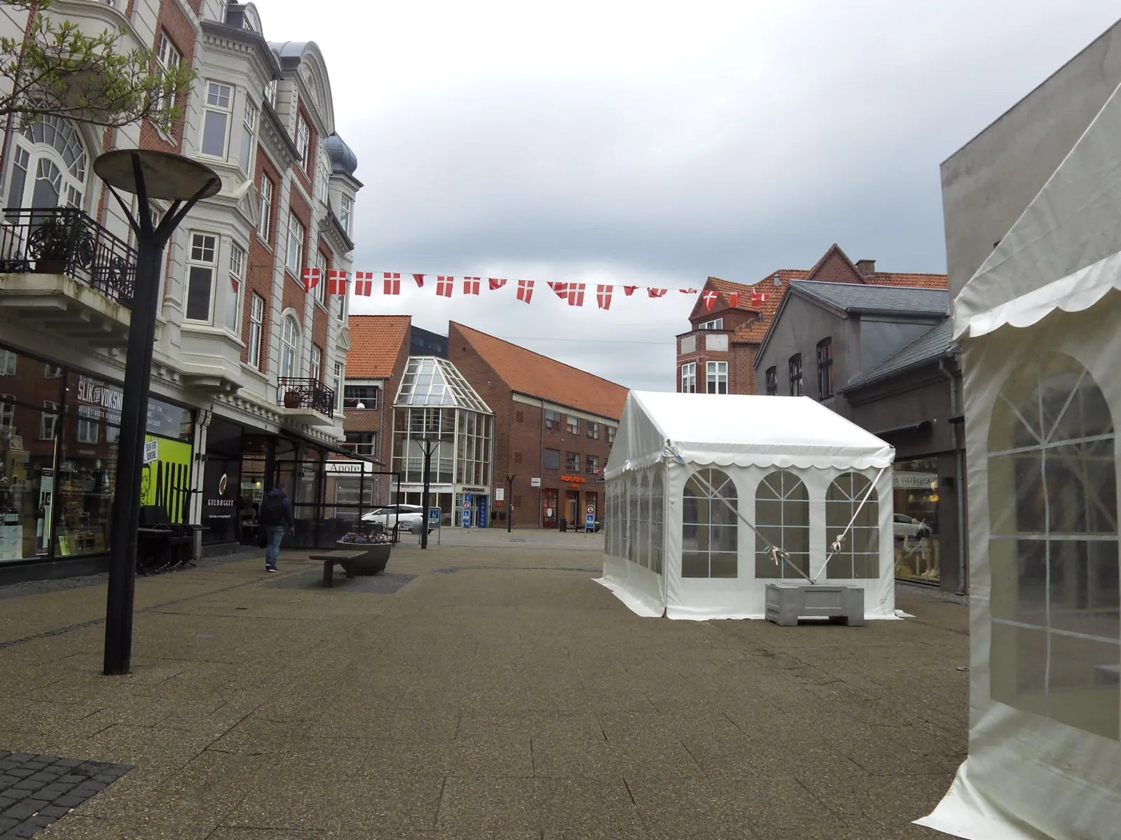 Mapillary-Foto in der Nähe von Keramikcafeen