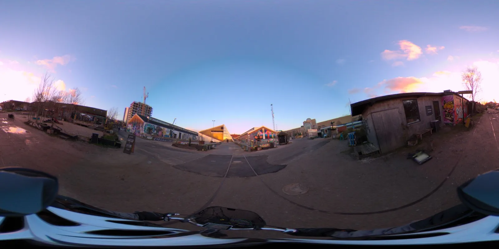 Mapillary-Foto in der Nähe von ONSITE GALLERY