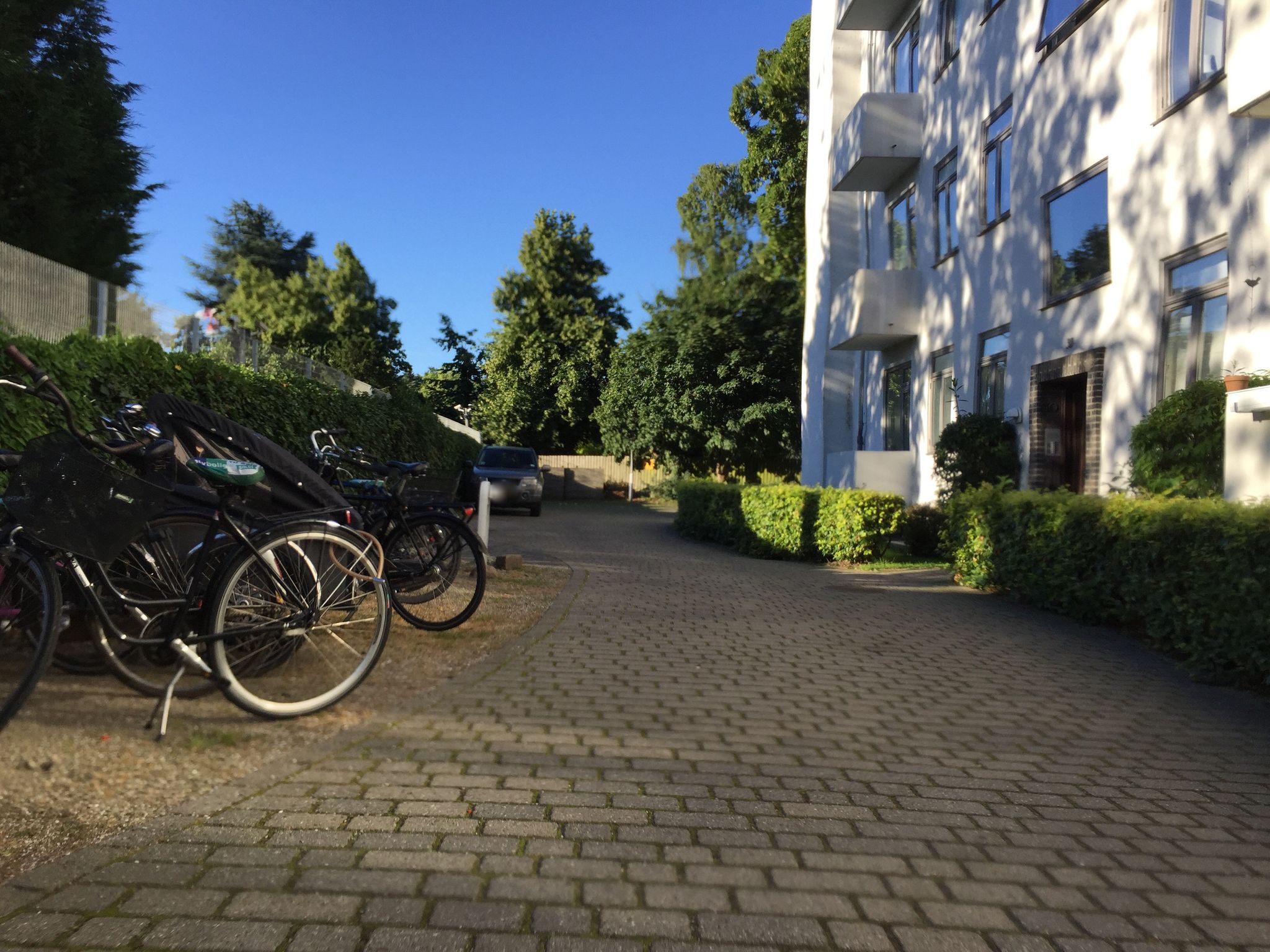 Mapillary-Foto in der Nähe von Studio Oliver Gustav