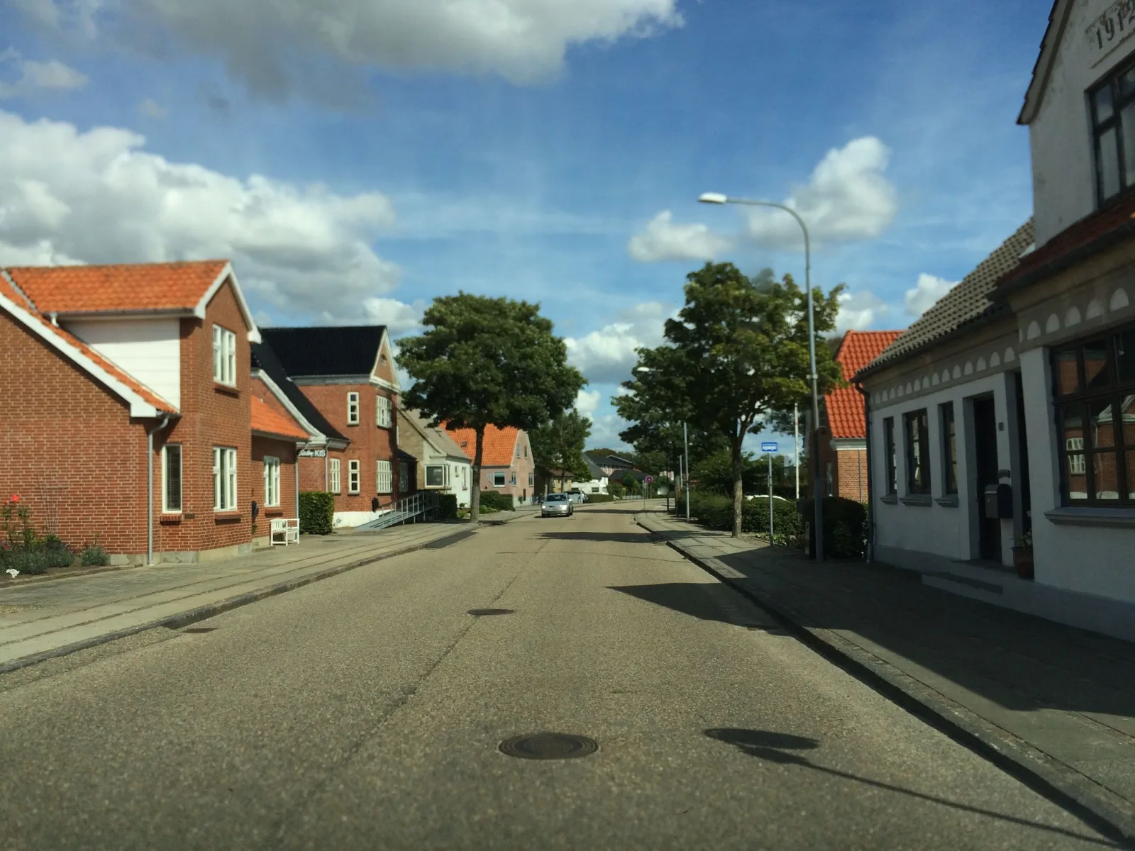 Mapillary-Foto in der Nähe von Smedenes Hus