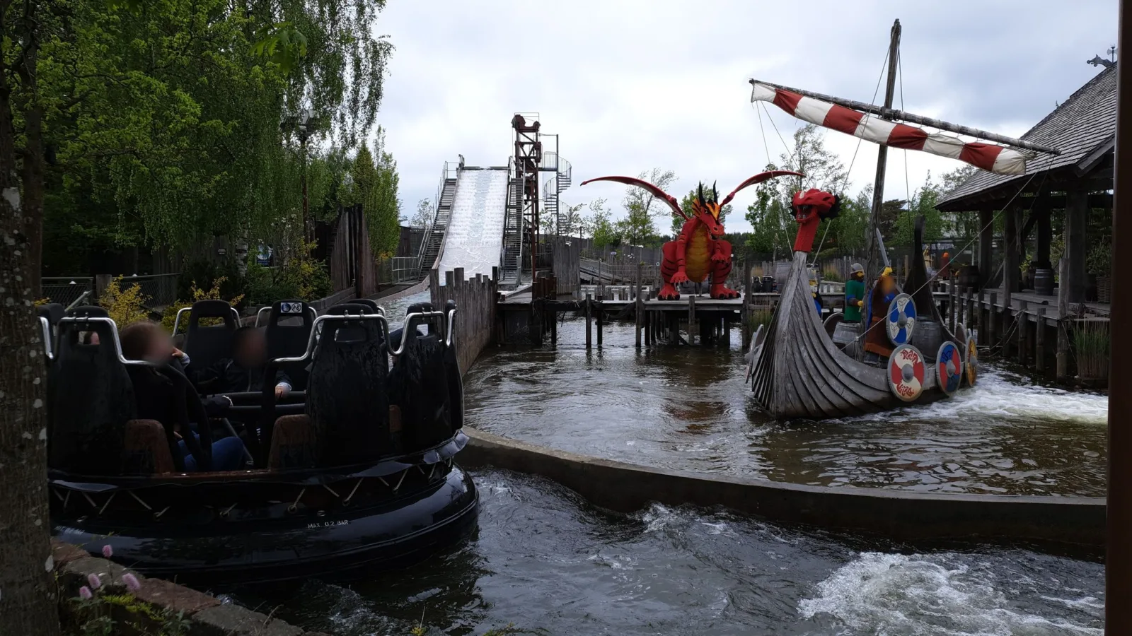 Mapillary-Foto in der Nähe von Piratkarrusel