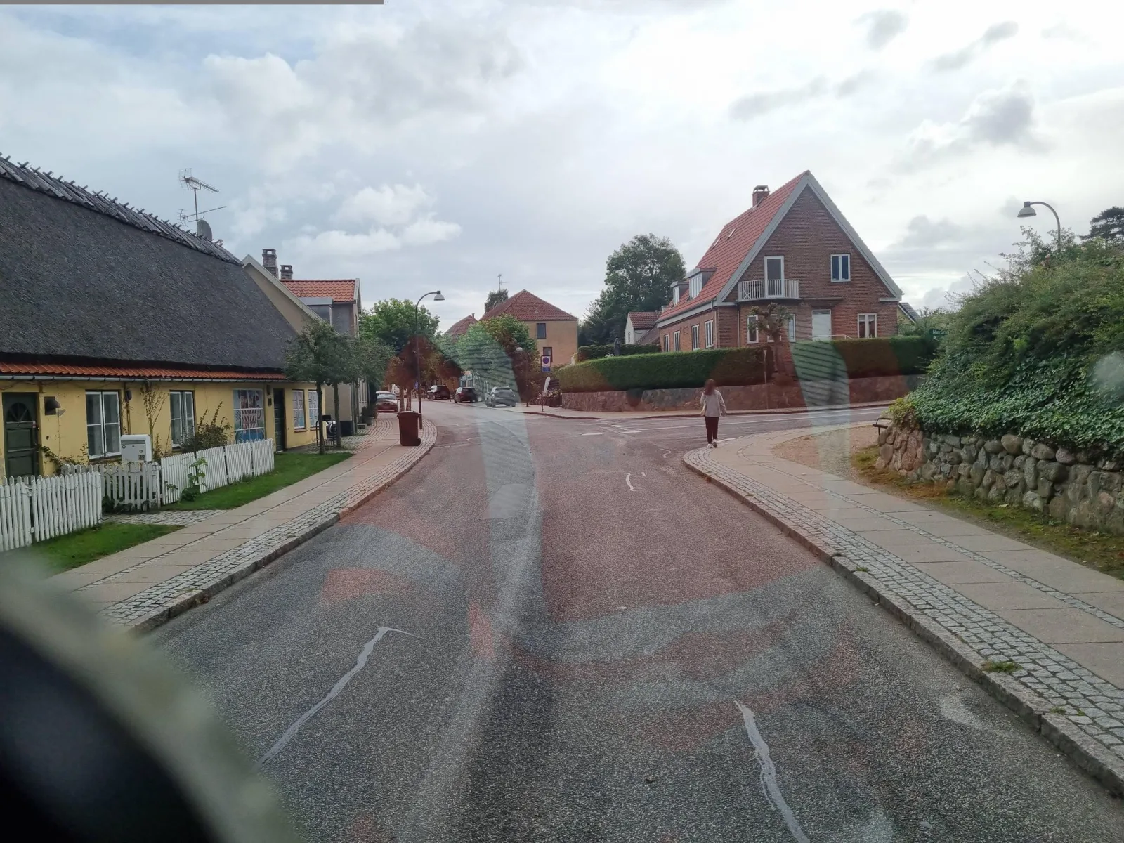 Mapillary-Foto in der Nähe von Nærum Kaffebar