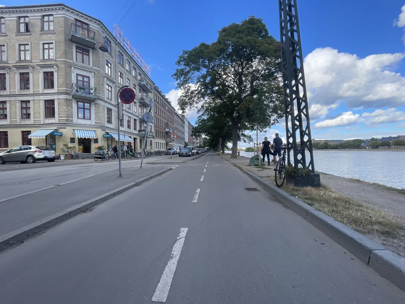Mapillary-Foto in der Nähe von Original Coffee Dosseringen