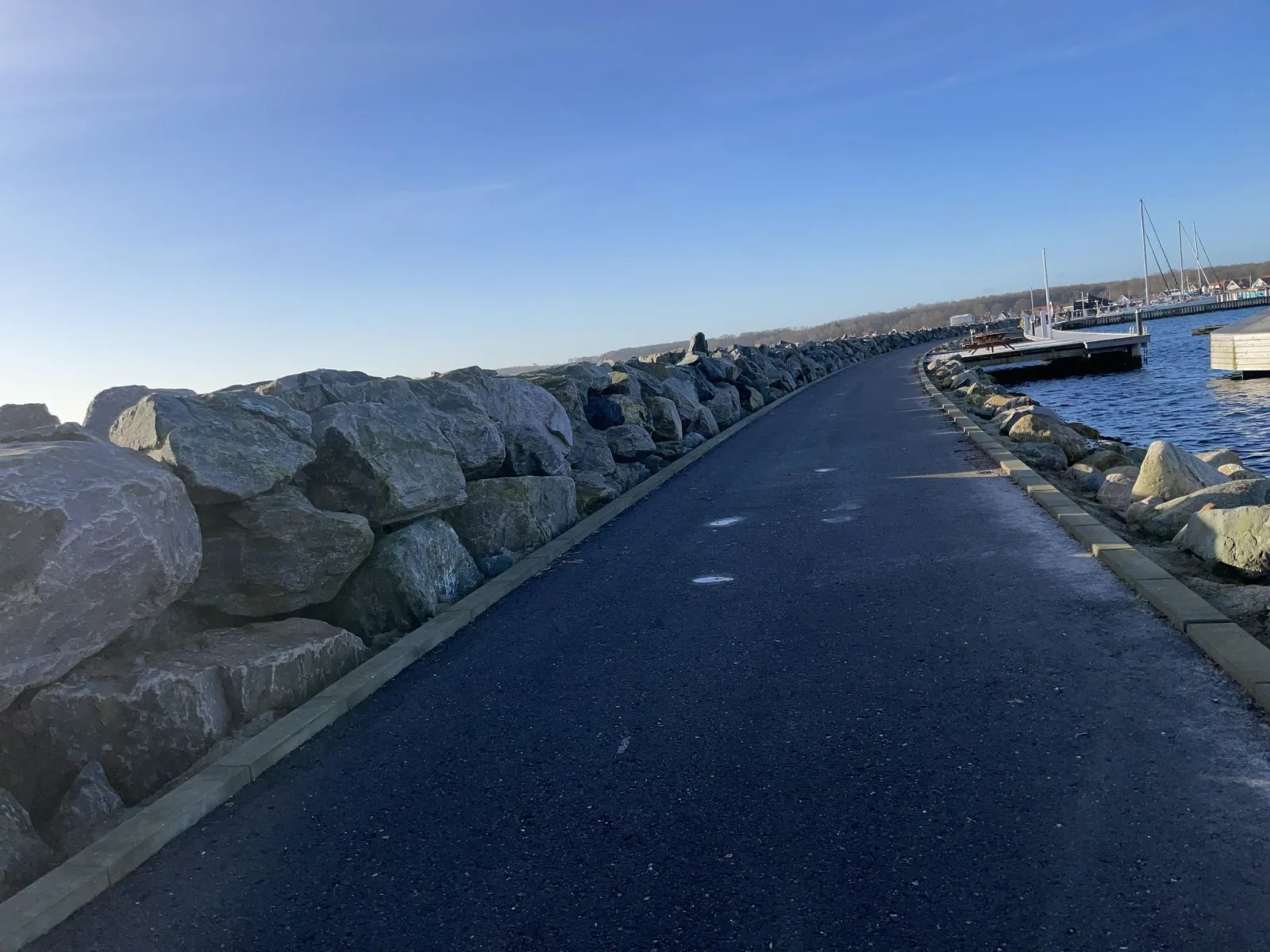 Mapillary-Foto in der Nähe von Kerteminde Molefyr