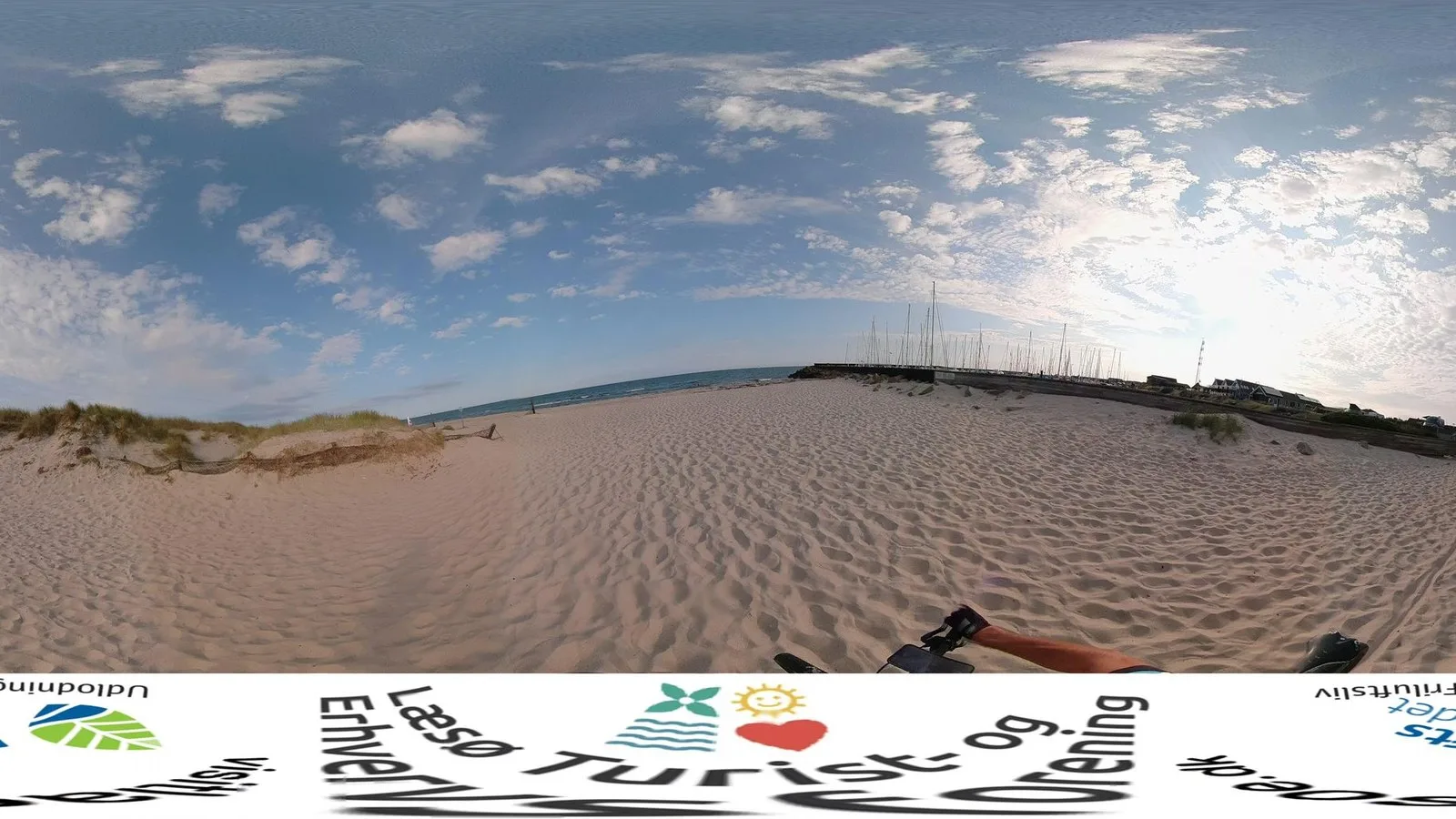 Mapillary-Foto bei Badegewässer: KIRKEBUGT, VEST FOR ØSTERBY HAVN