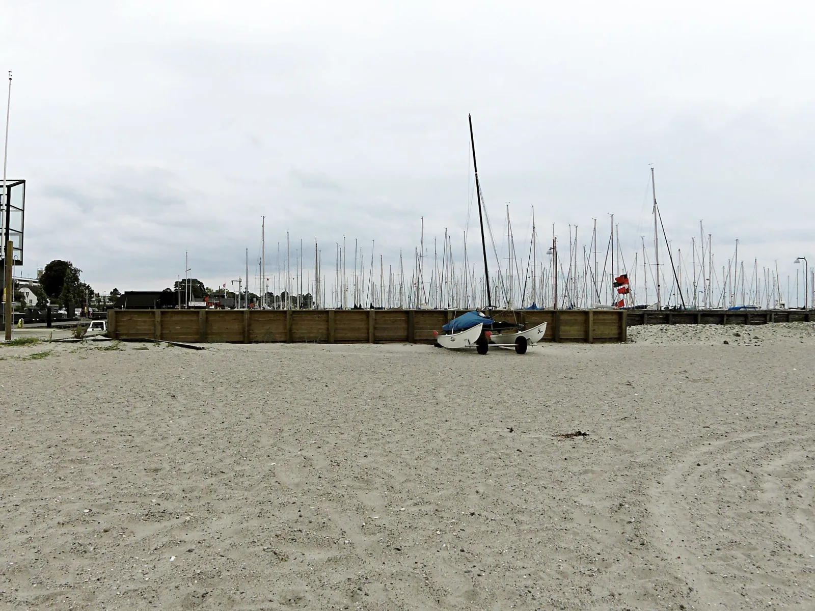 Badevand: ØRESUND, SYD FOR VEDBÆK HAVN