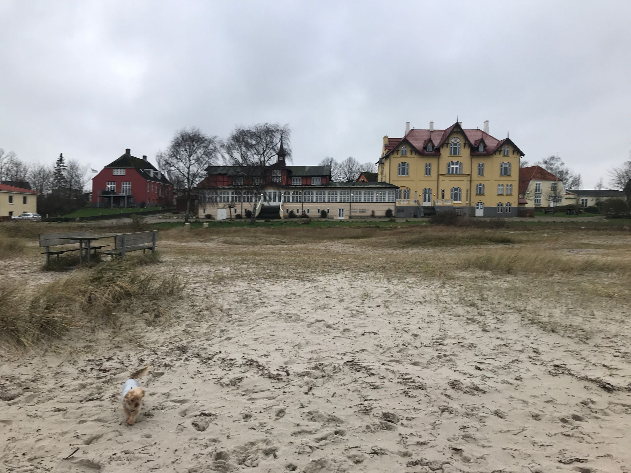 Mapillary-foto nær Badevand: ÅRØSUND BADEHOTEL