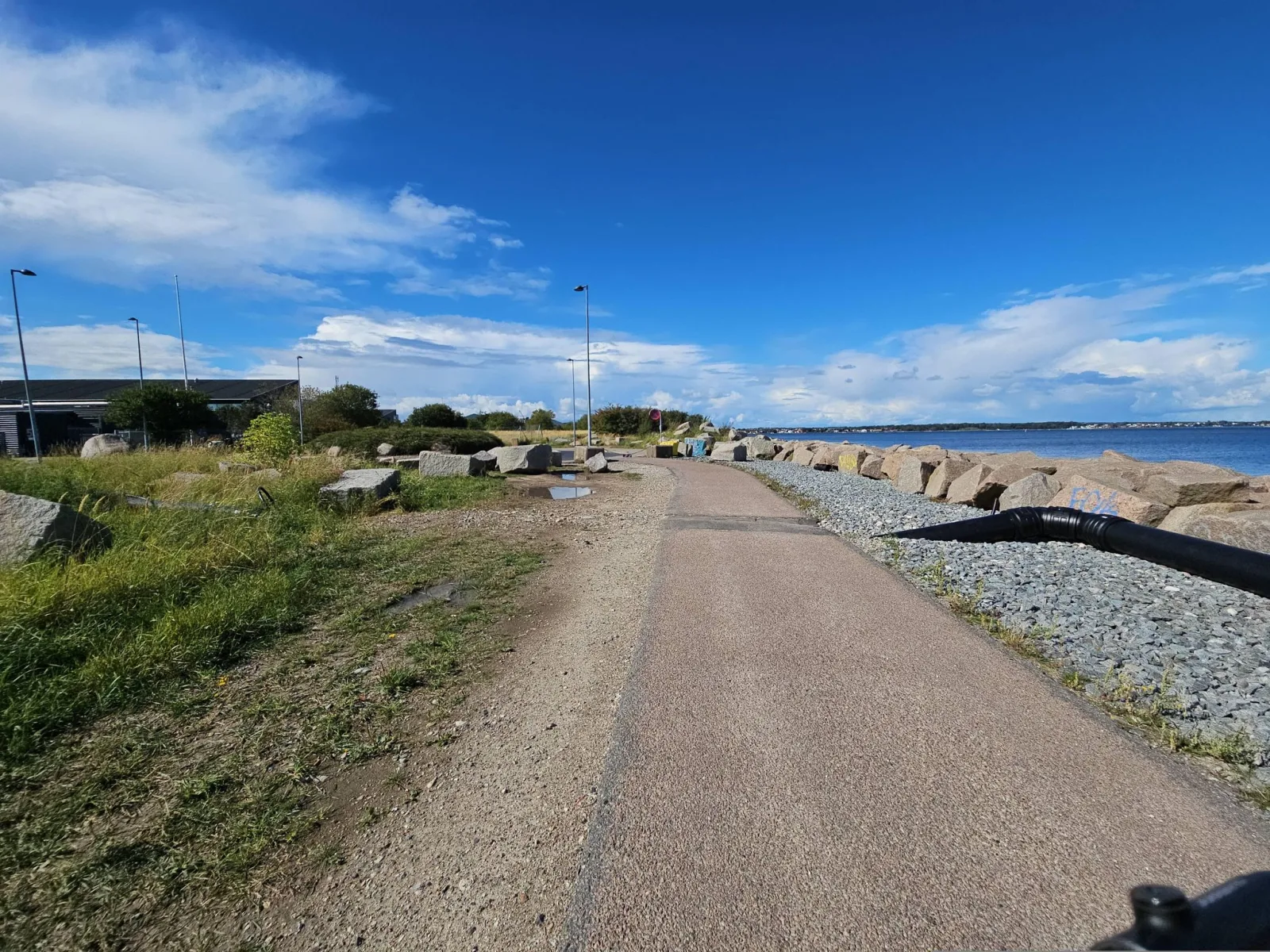 Mapillary-Foto in der Nähe von Badegewässer: NORDHAVN HAVSVØMMEBANE