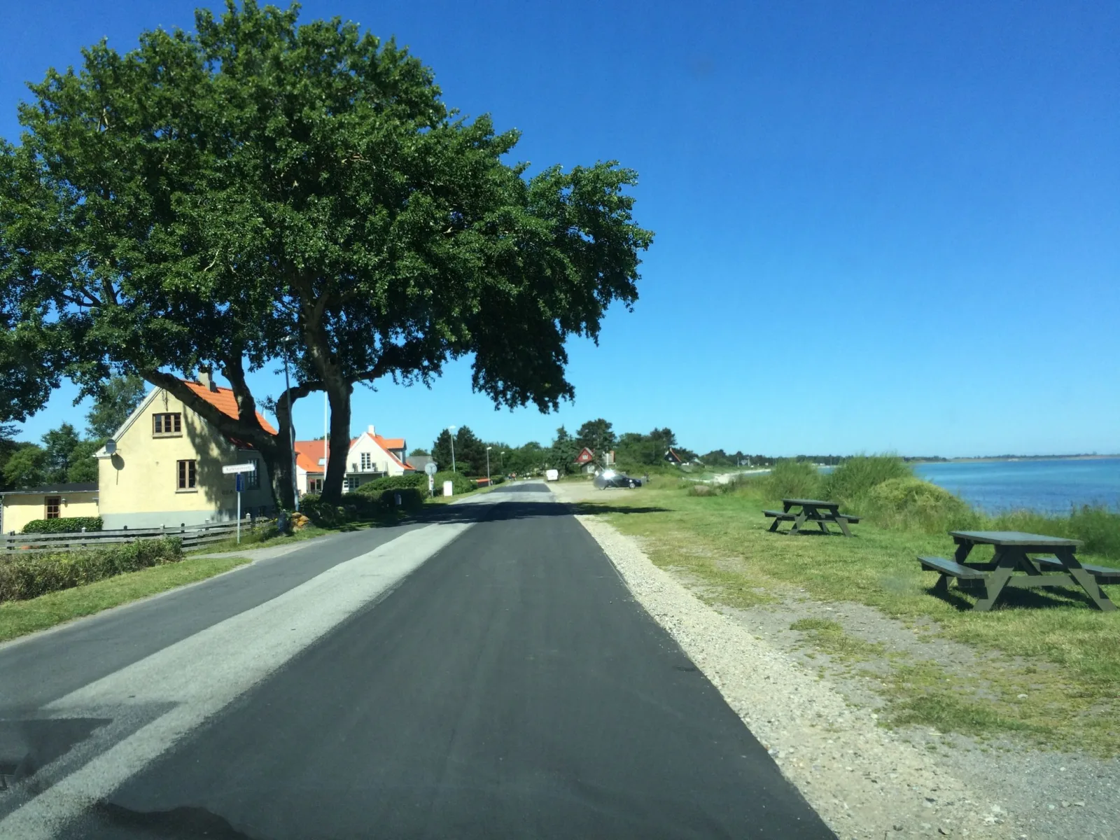Mapillary-foto nær Badevand: BALLEN, NORD FOR HAVN