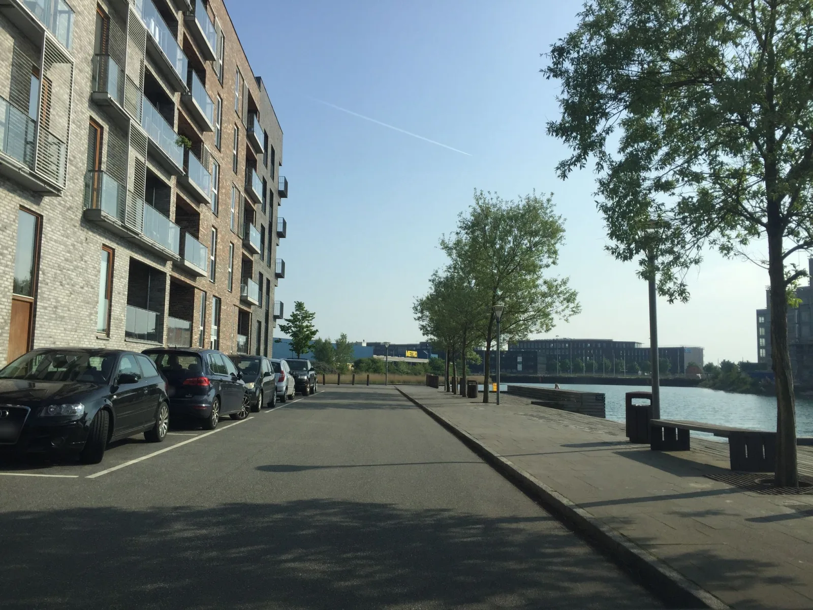 Mapillary-foto nær Badevand: VANDTRAPPEN BADEZONE