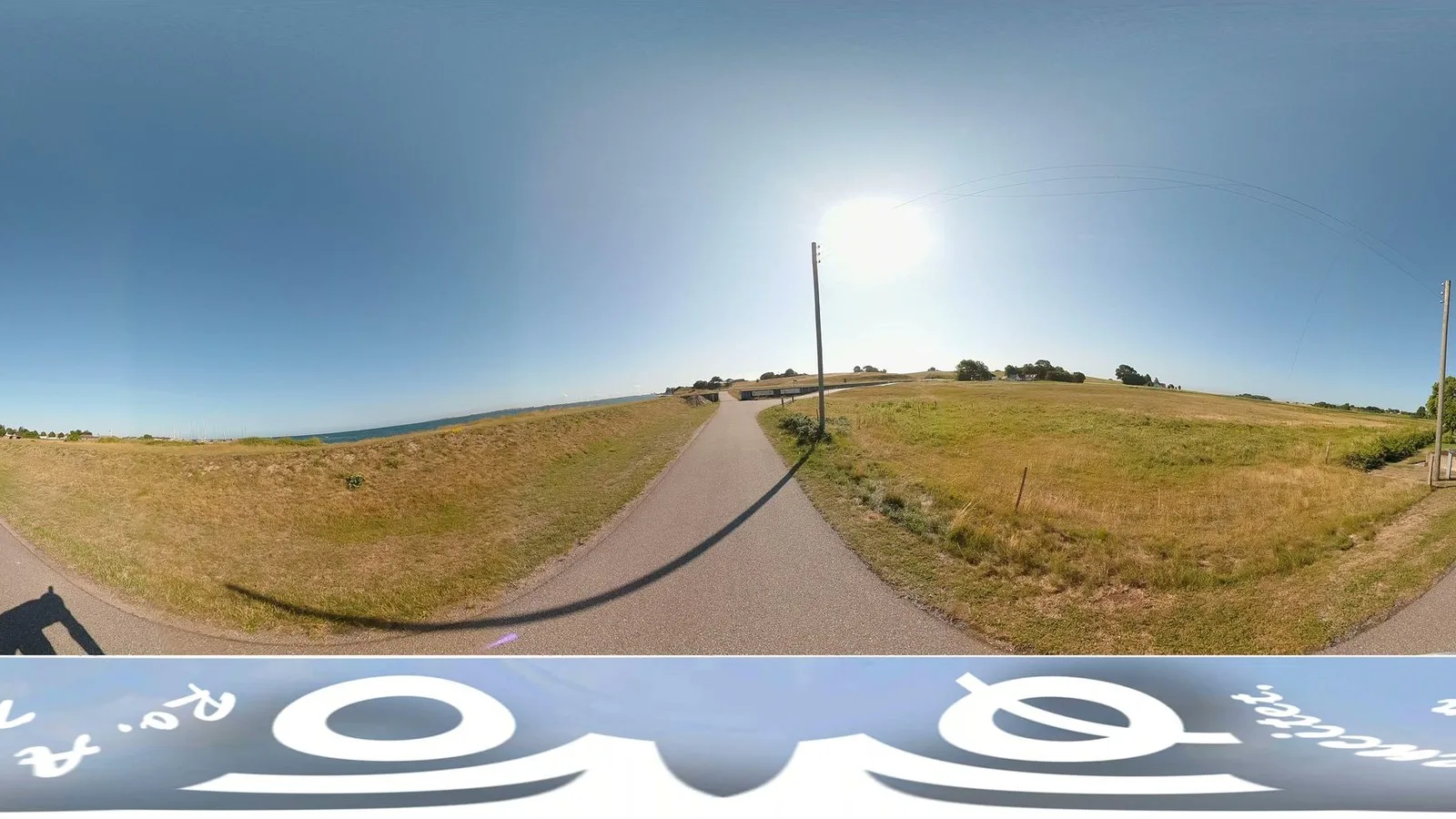Mapillary-Foto bei Badegewässer: OMØ