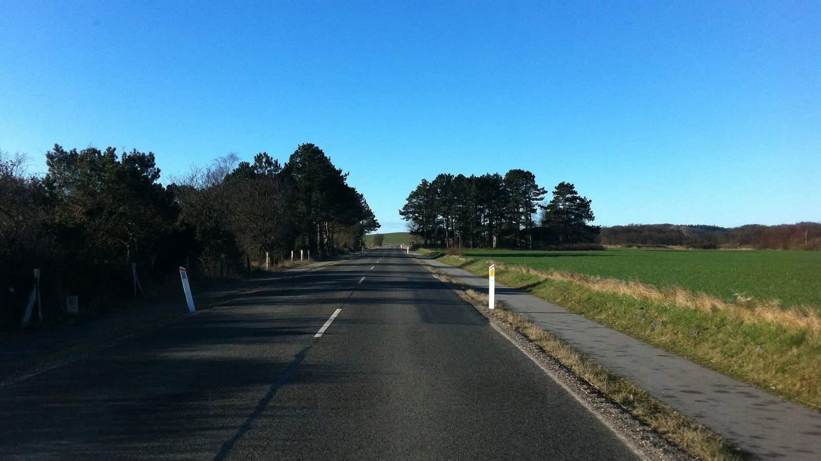 Mapillary-Foto bei Badegewässer: BOGENS STRAND