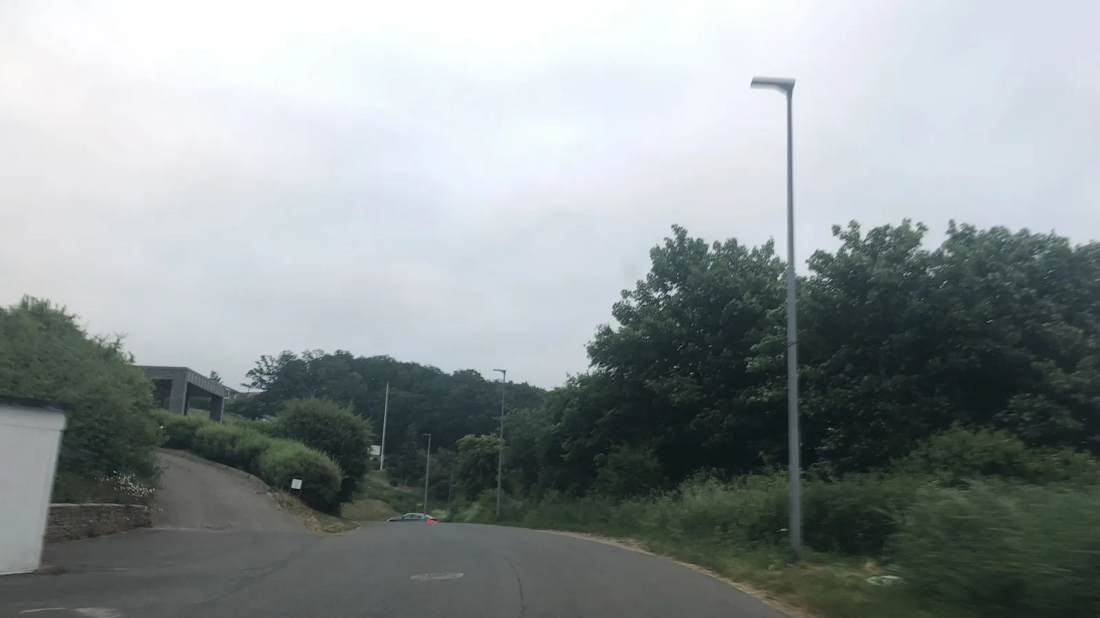 Mapillary-foto ved Badegewässer: LYSHØJ ALLE