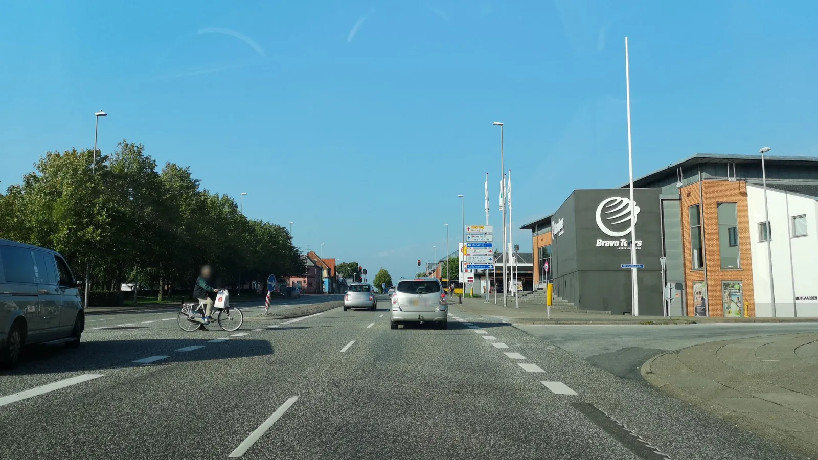 Mapillary-foto nær PureGym
