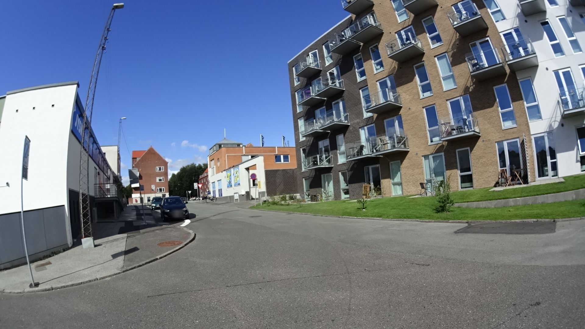Mapillary-Foto in der Nähe von Ultimate Gym