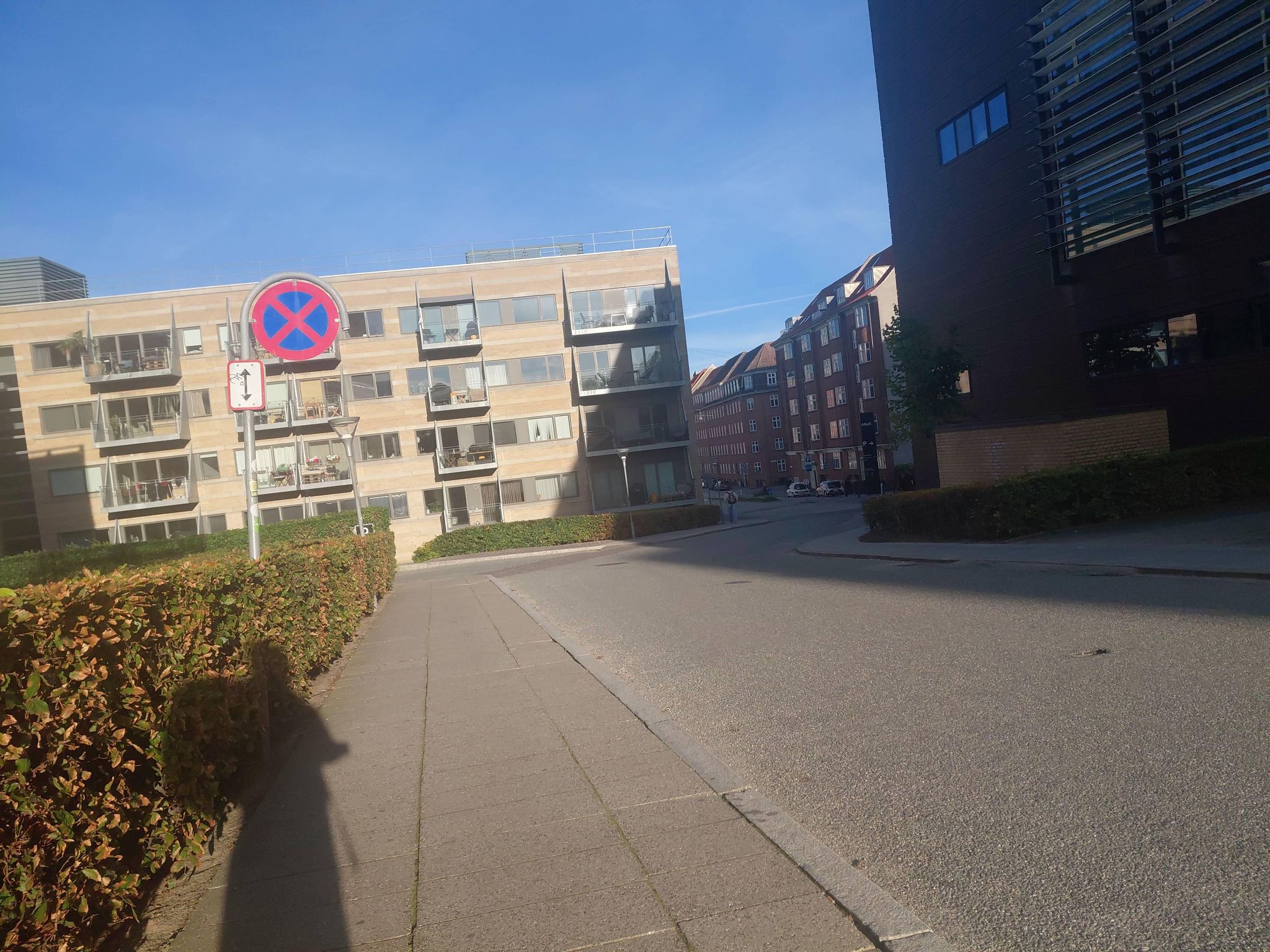 Mapillary-Foto in der Nähe von Symfonisk Sal