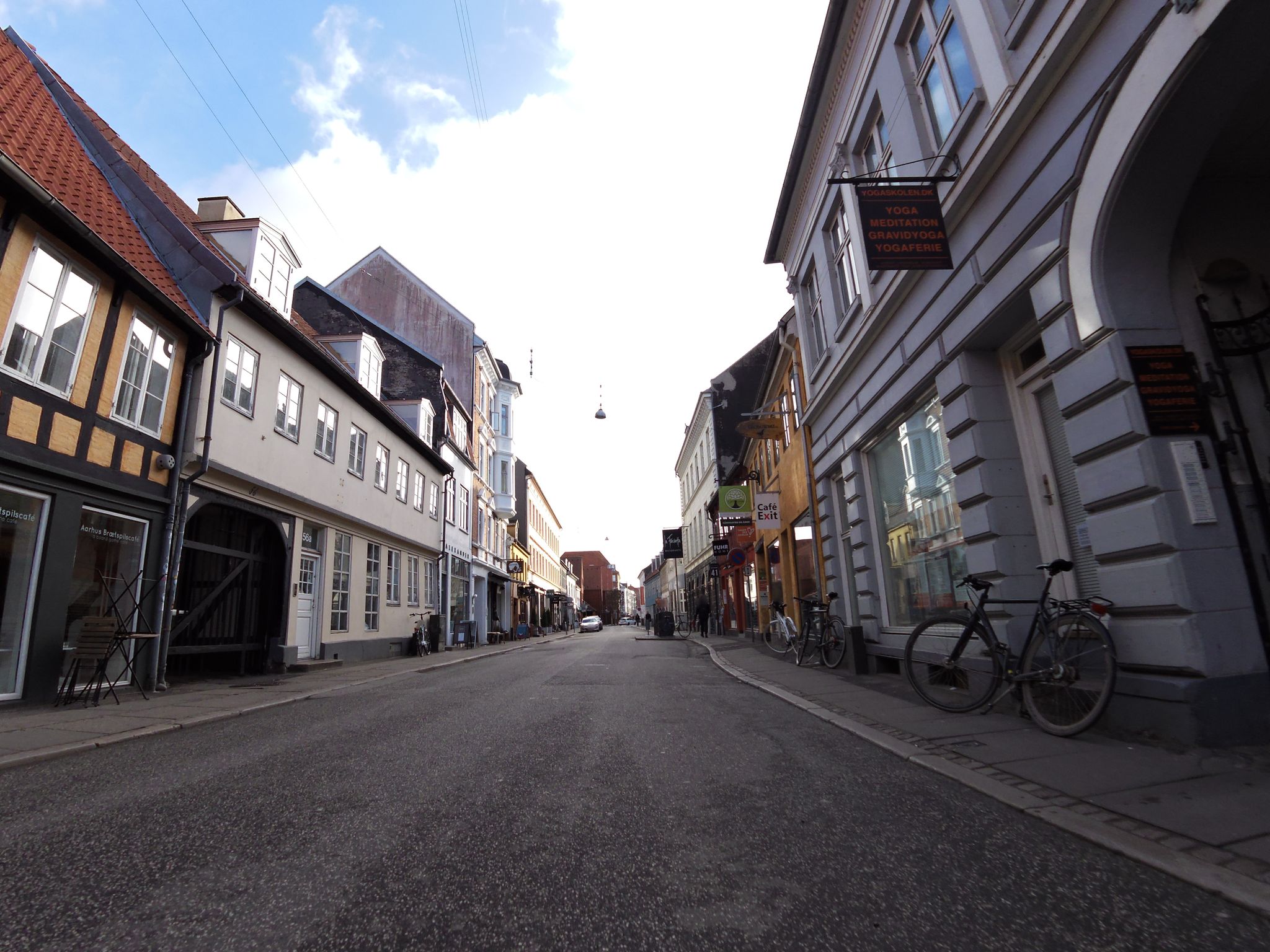 Mapillary-foto nær Yogaskolen