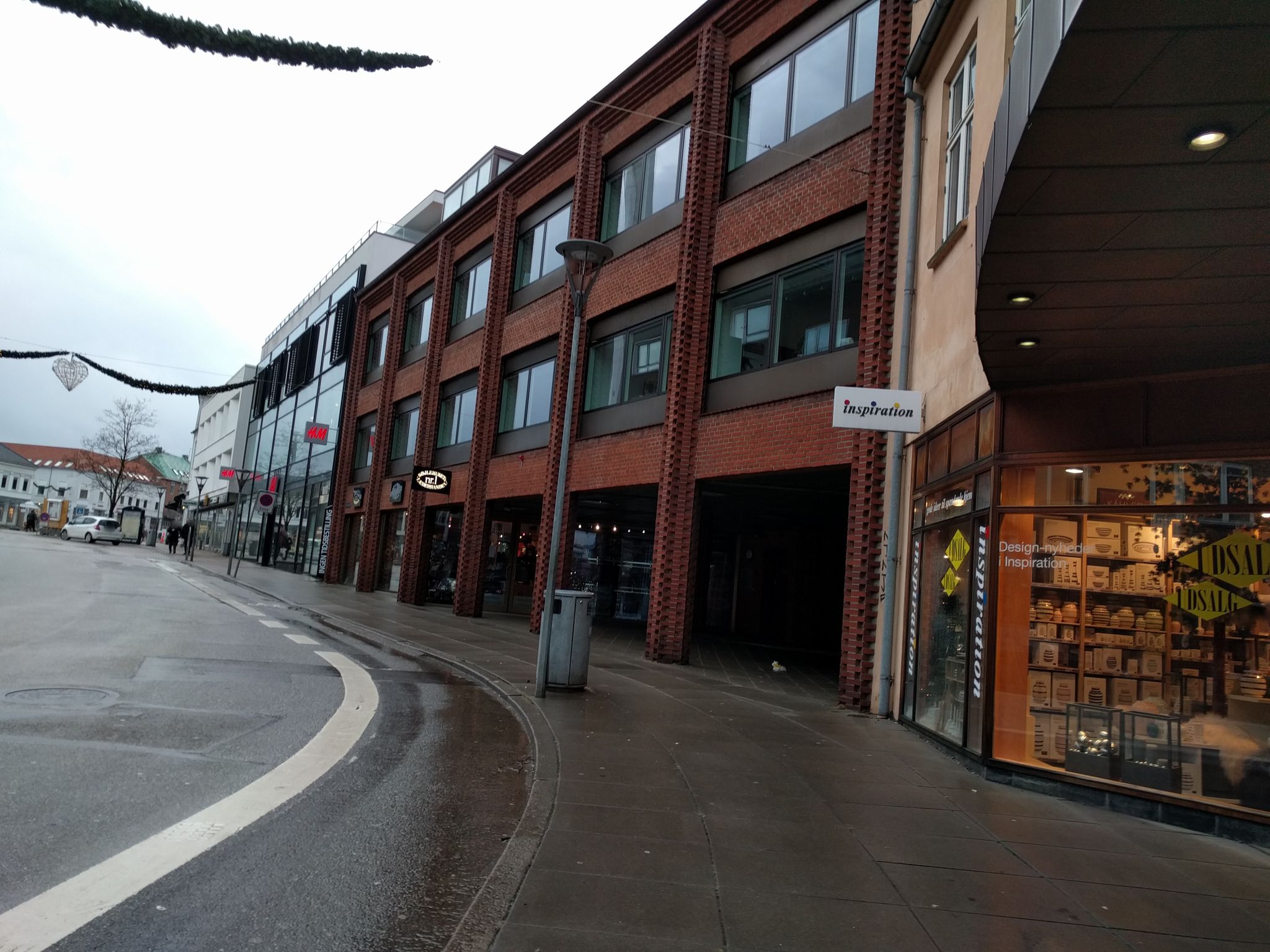 Mapillary-foto nær Yoga matha