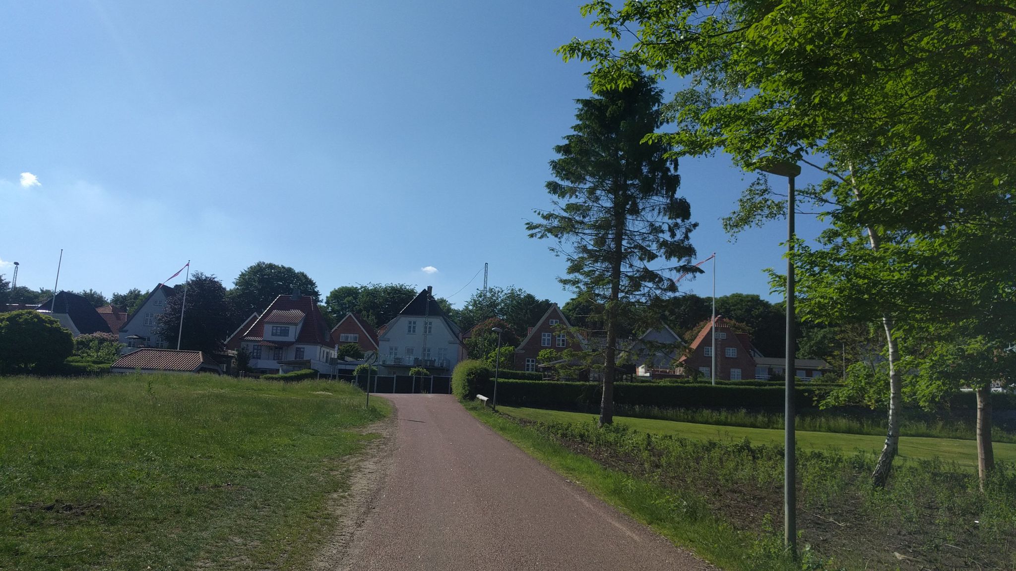Mapillary-foto nær Body & Mind Studio