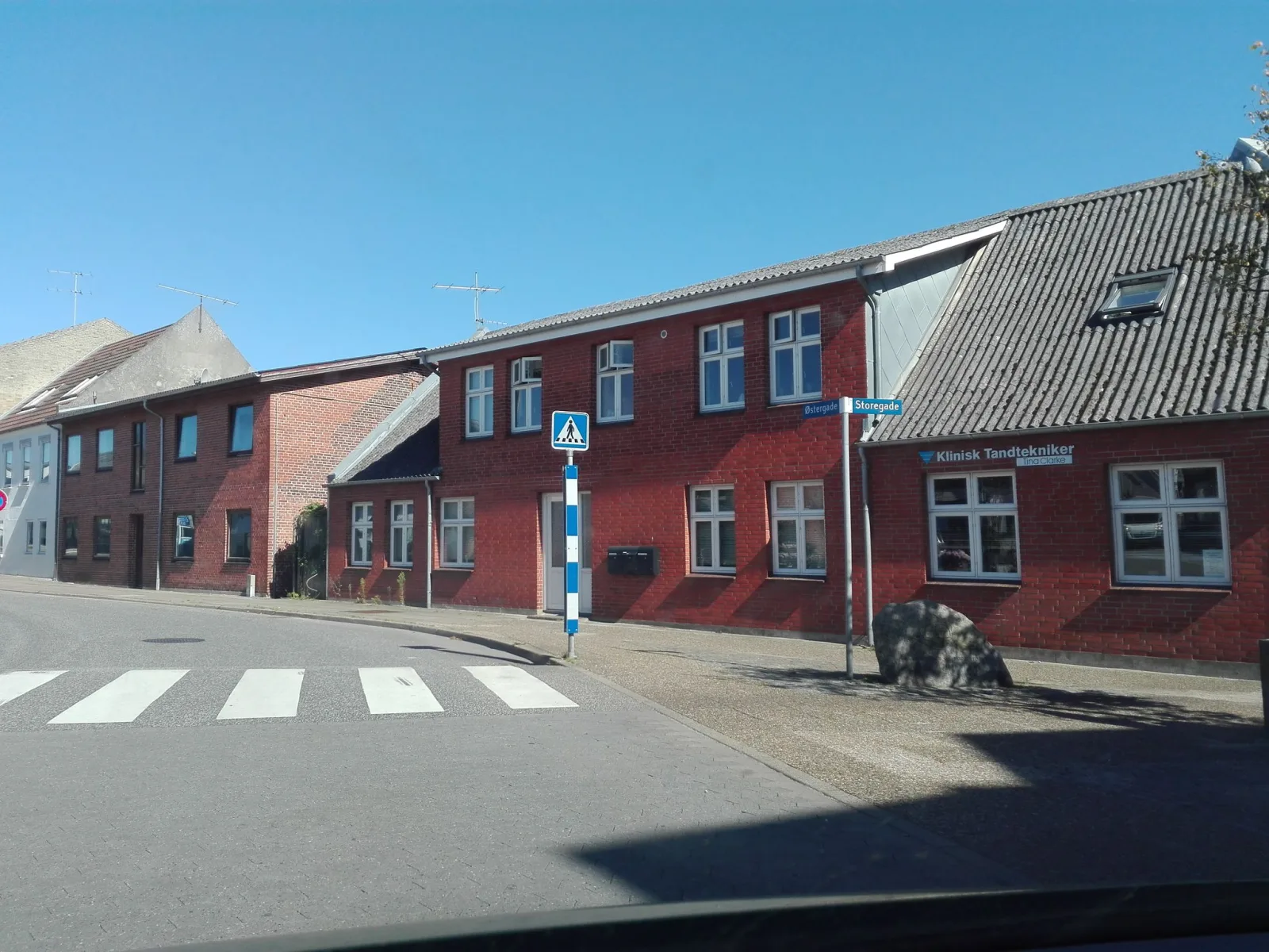Mapillary-Foto in der Nähe von MyHeart Fitness