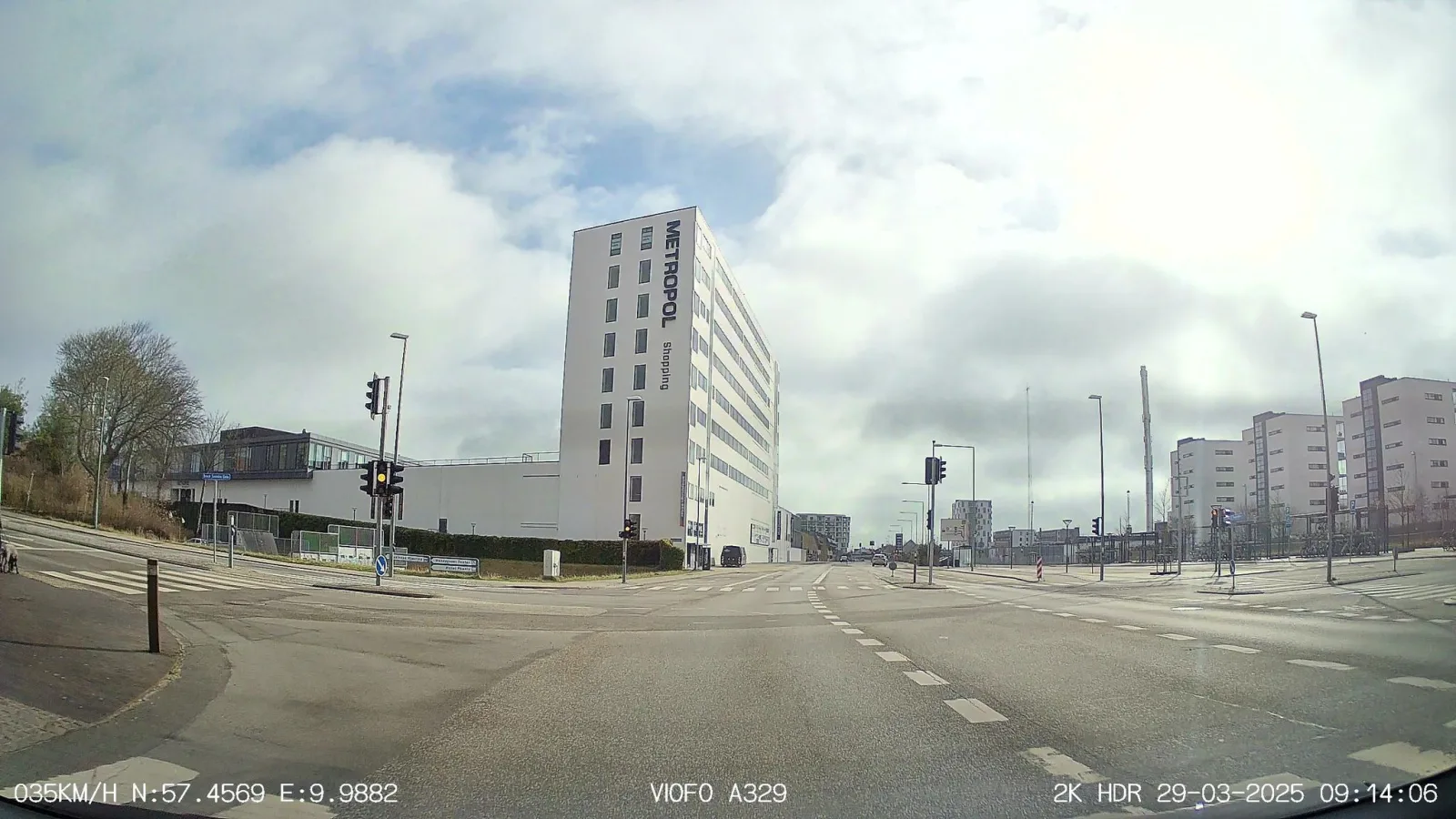 Mapillary-Foto in der Nähe von Teater og Oplevelseshuset