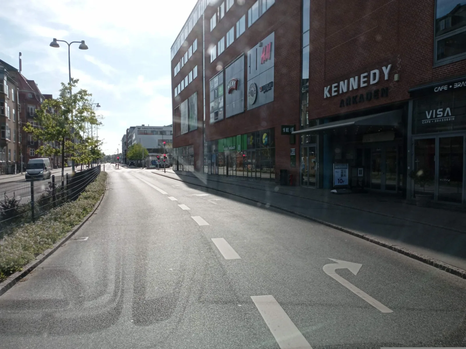 Mapillary-foto nær PureGym