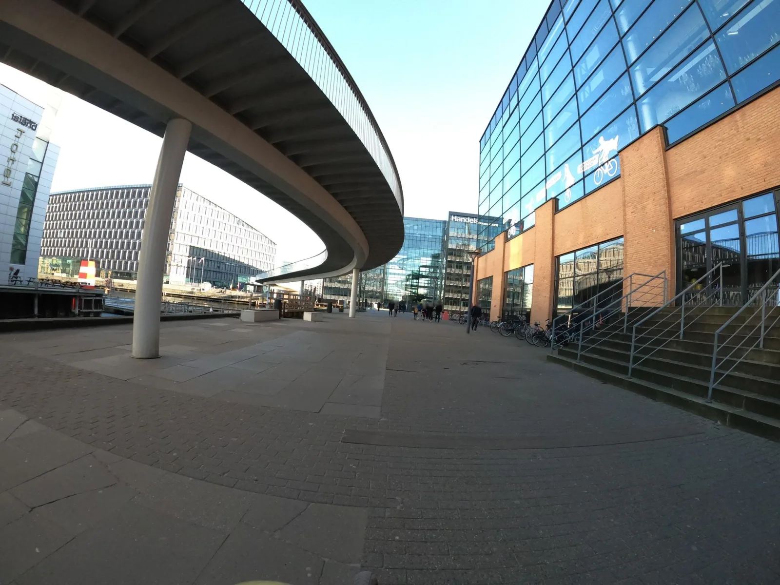 Mapillary-Foto in der Nähe von Vue
