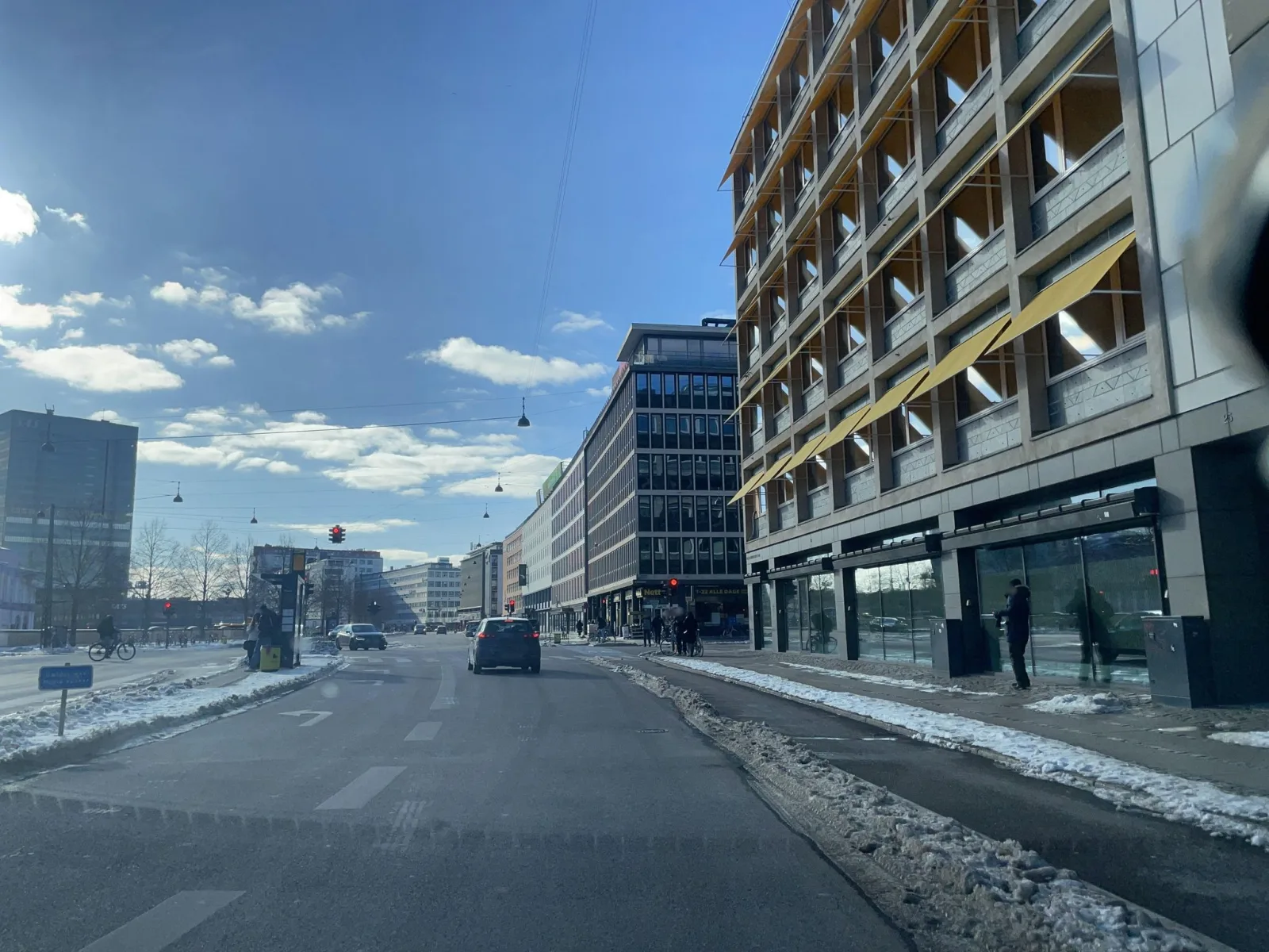 Mapillary-Foto in der Nähe von Power House København