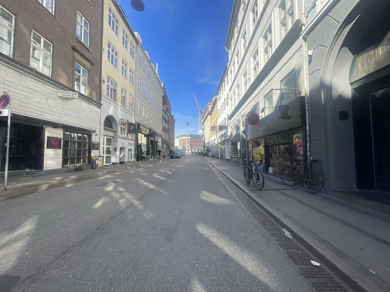 Mapillary-Foto in der Nähe von Folketeatret