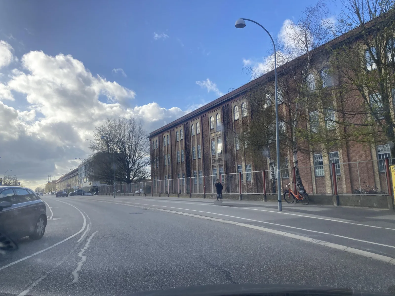Mapillary-foto nær Roskilde Klatreklub - Bouldering (ROKK)