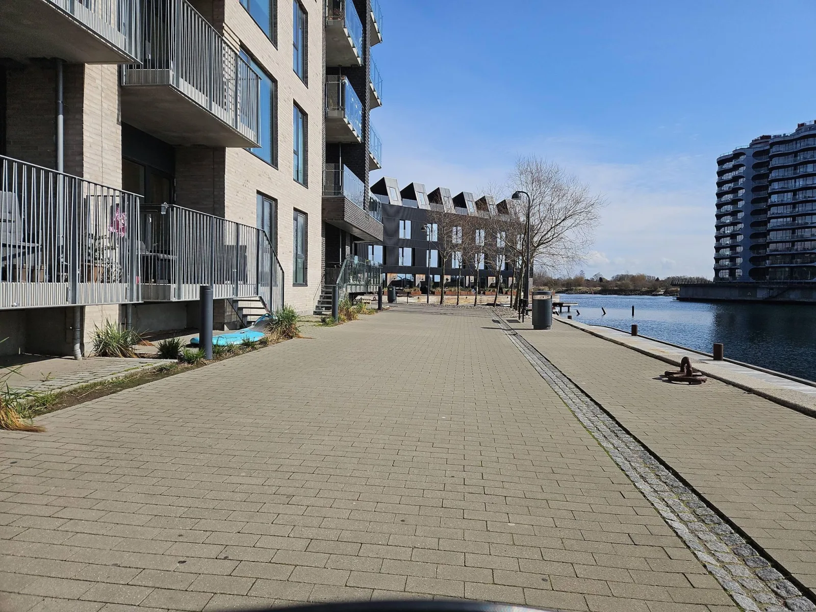 Mapillary-Foto in der Nähe von Yum