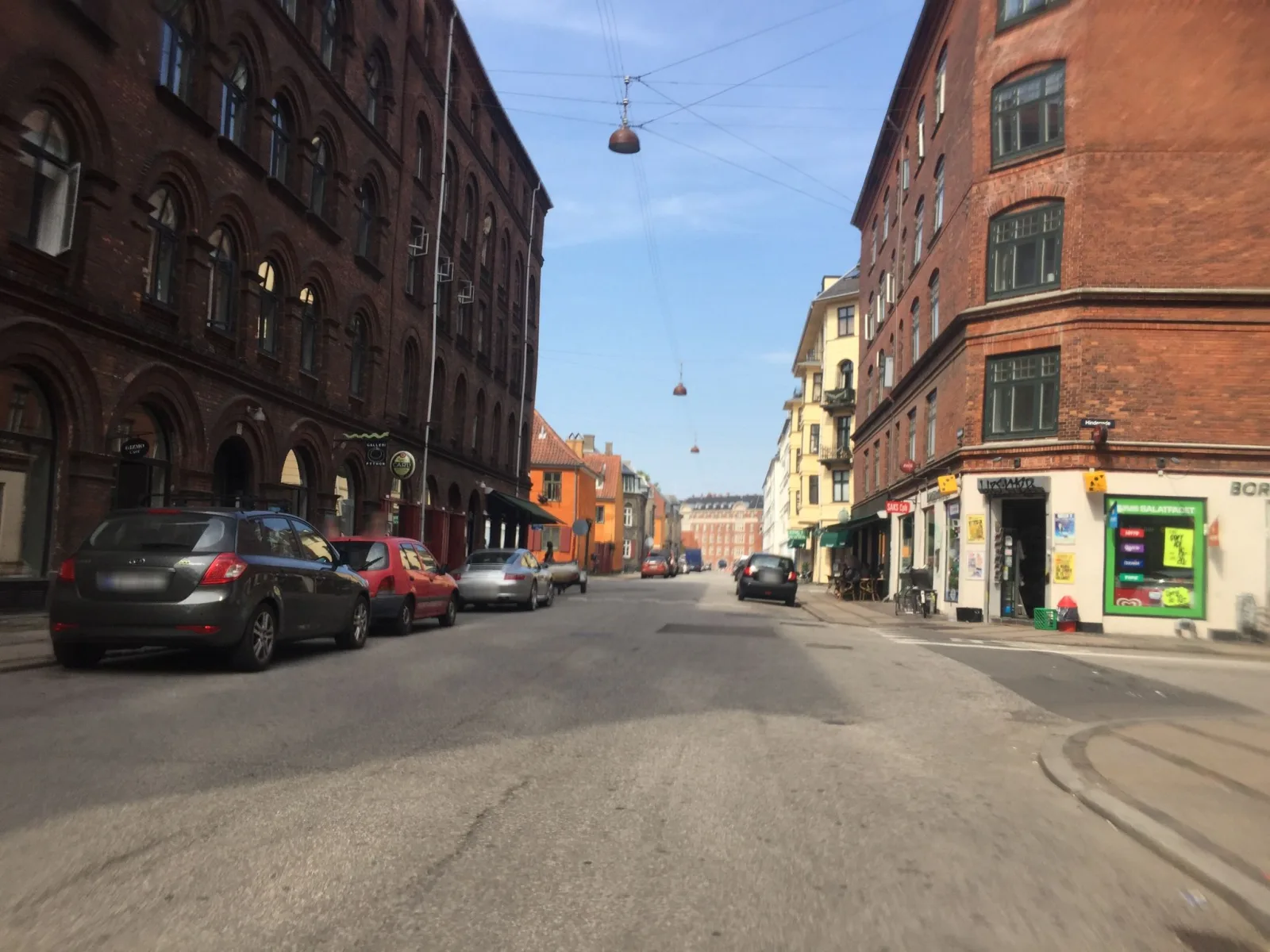 Mapillary-foto nær Fitness Institute