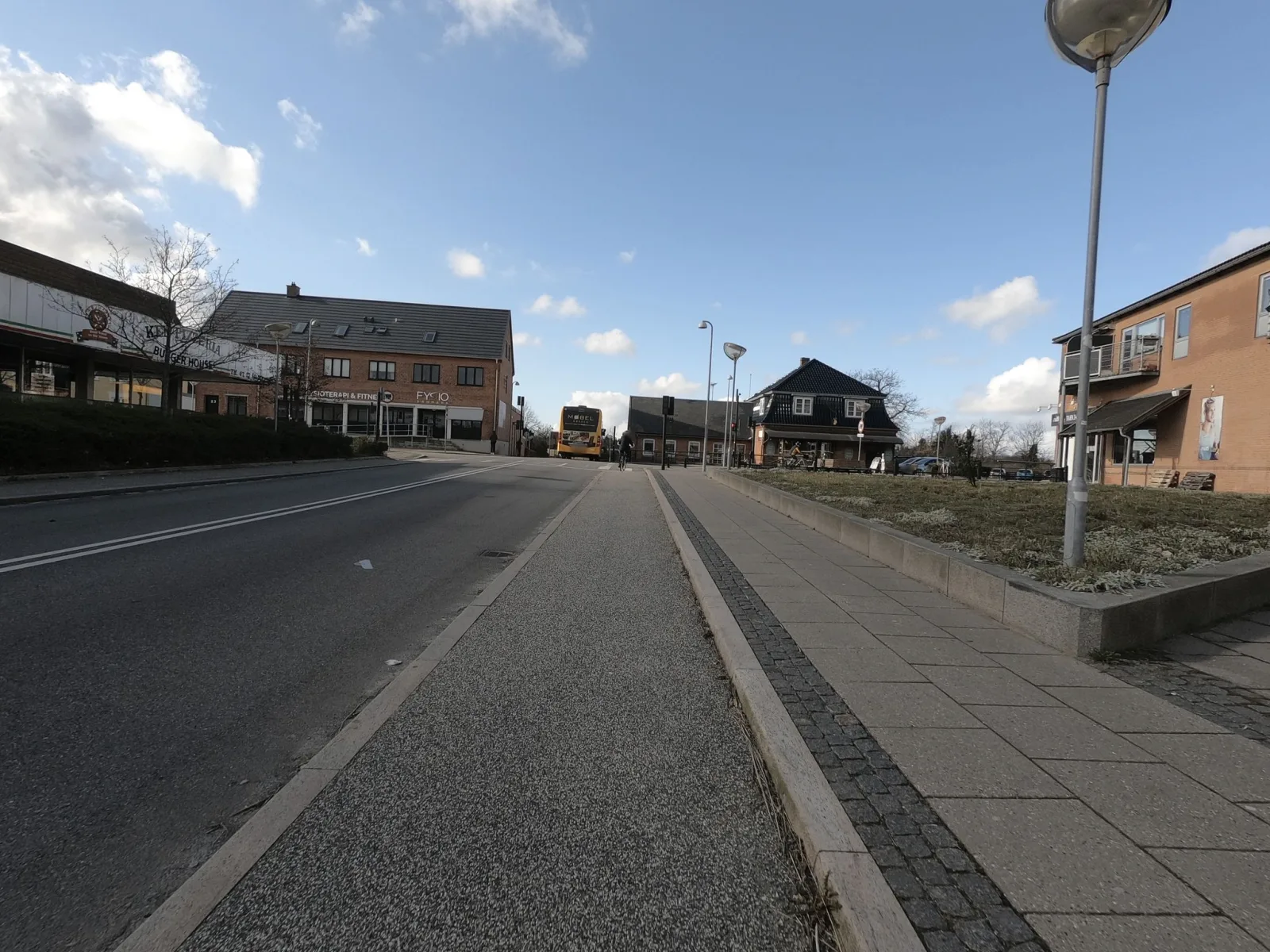 Mapillary-foto nær Multifitness