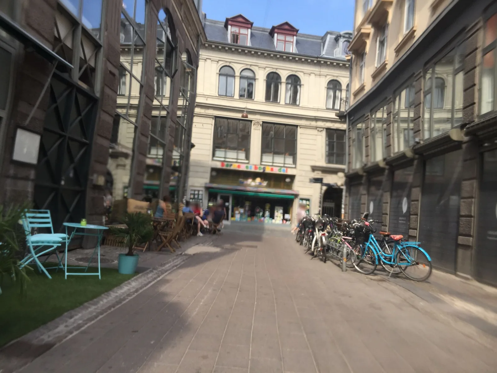 Mapillary-foto nær PureGym