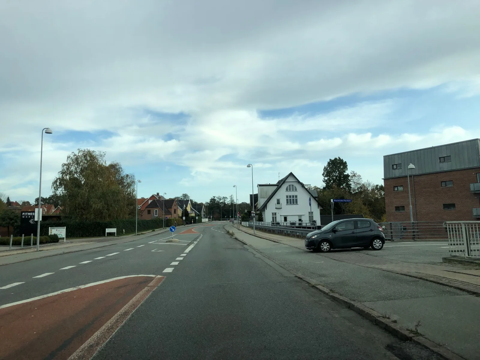 Mapillary-foto nær PureGym