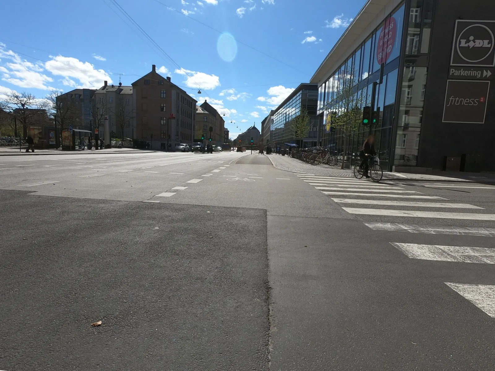 Mapillary-foto nær FitnessX