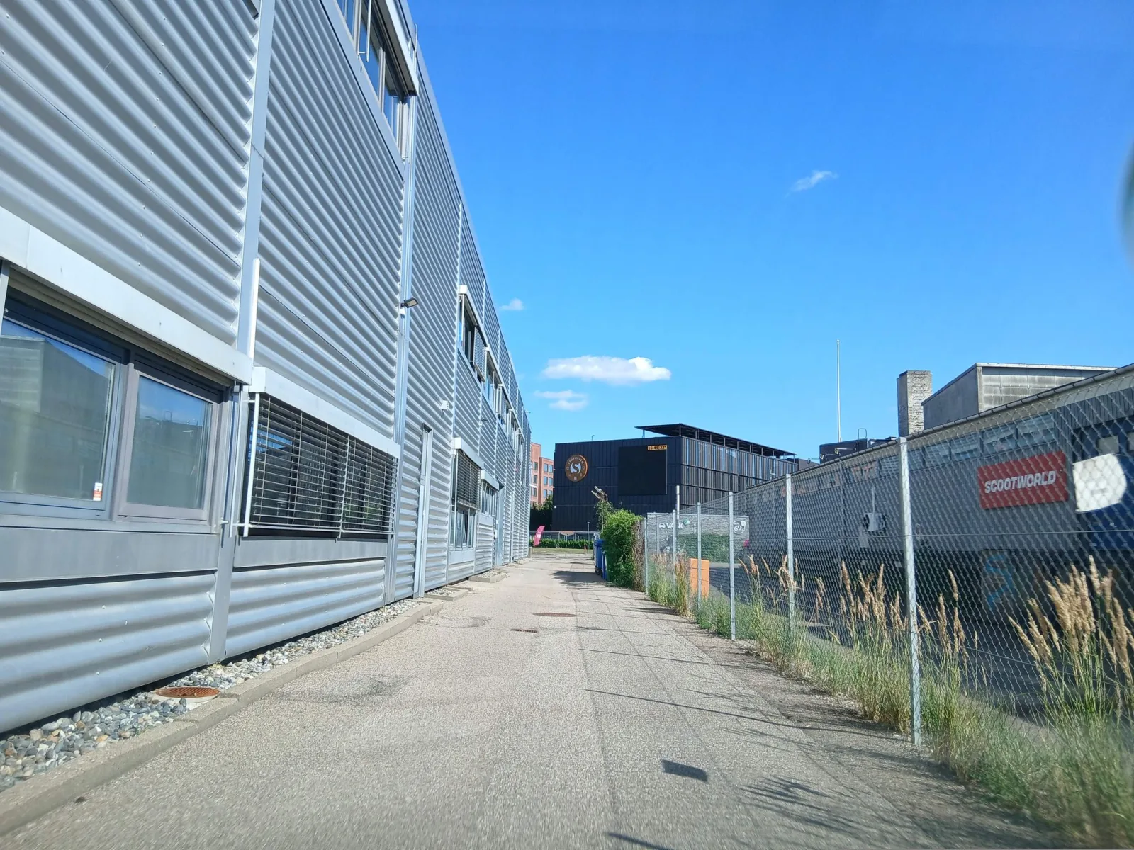 Mapillary-Foto in der Nähe von Oxygym