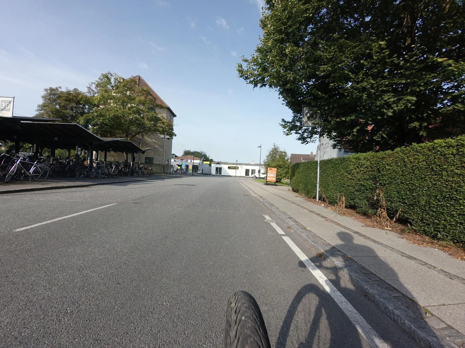 Mapillary-Foto in der Nähe von Go2fitness