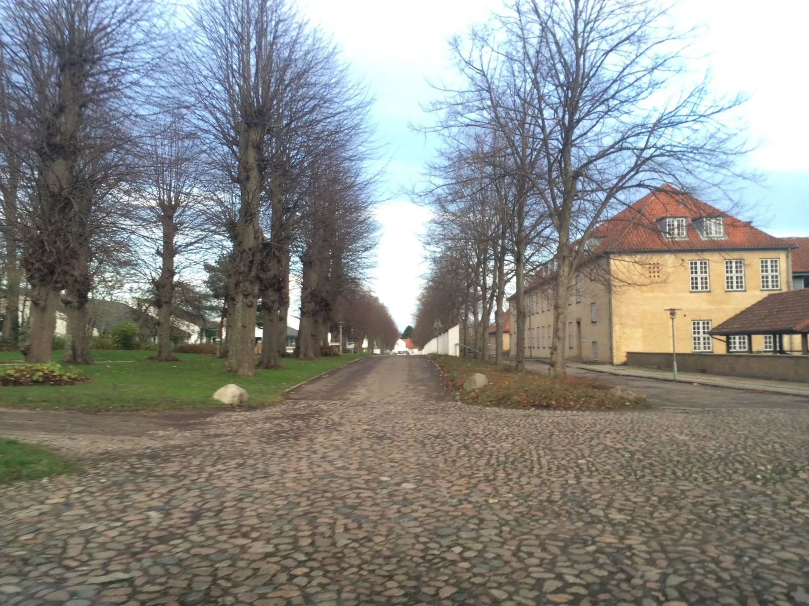Mapillary-Foto in der Nähe von Augustiana Kunstpark & Kunsthal