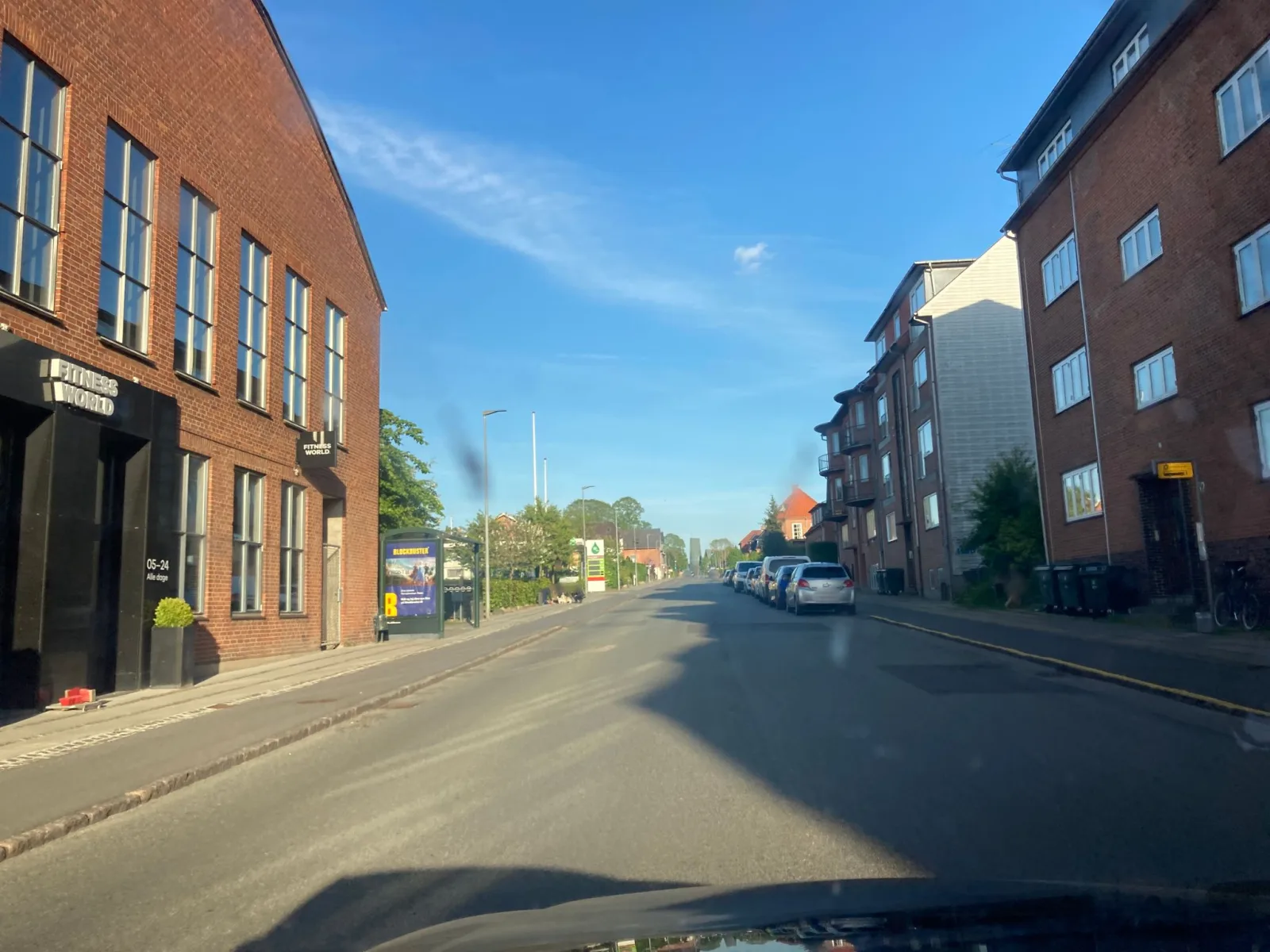 Mapillary-Foto in der Nähe von PureGym