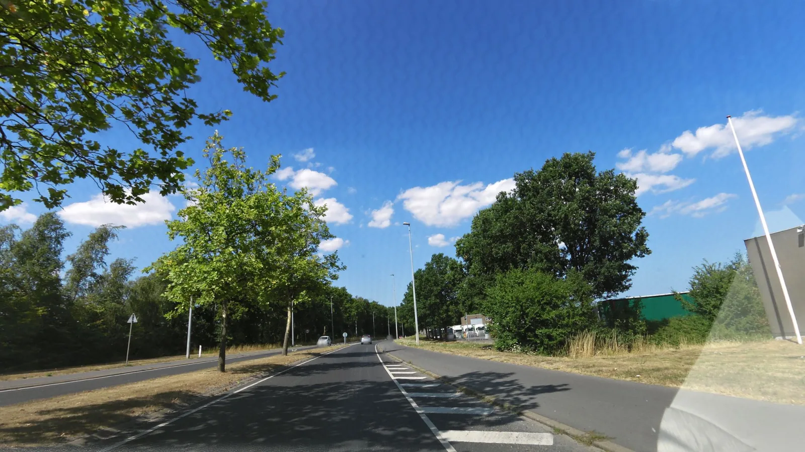 Mapillary-Foto in der Nähe von PureGym