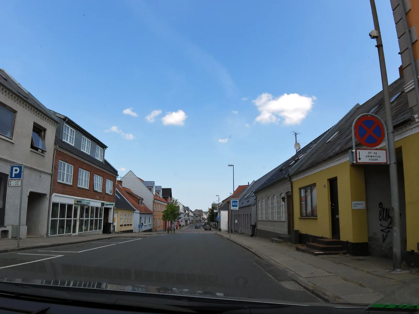 Mapillary-foto nær Aarup Bio