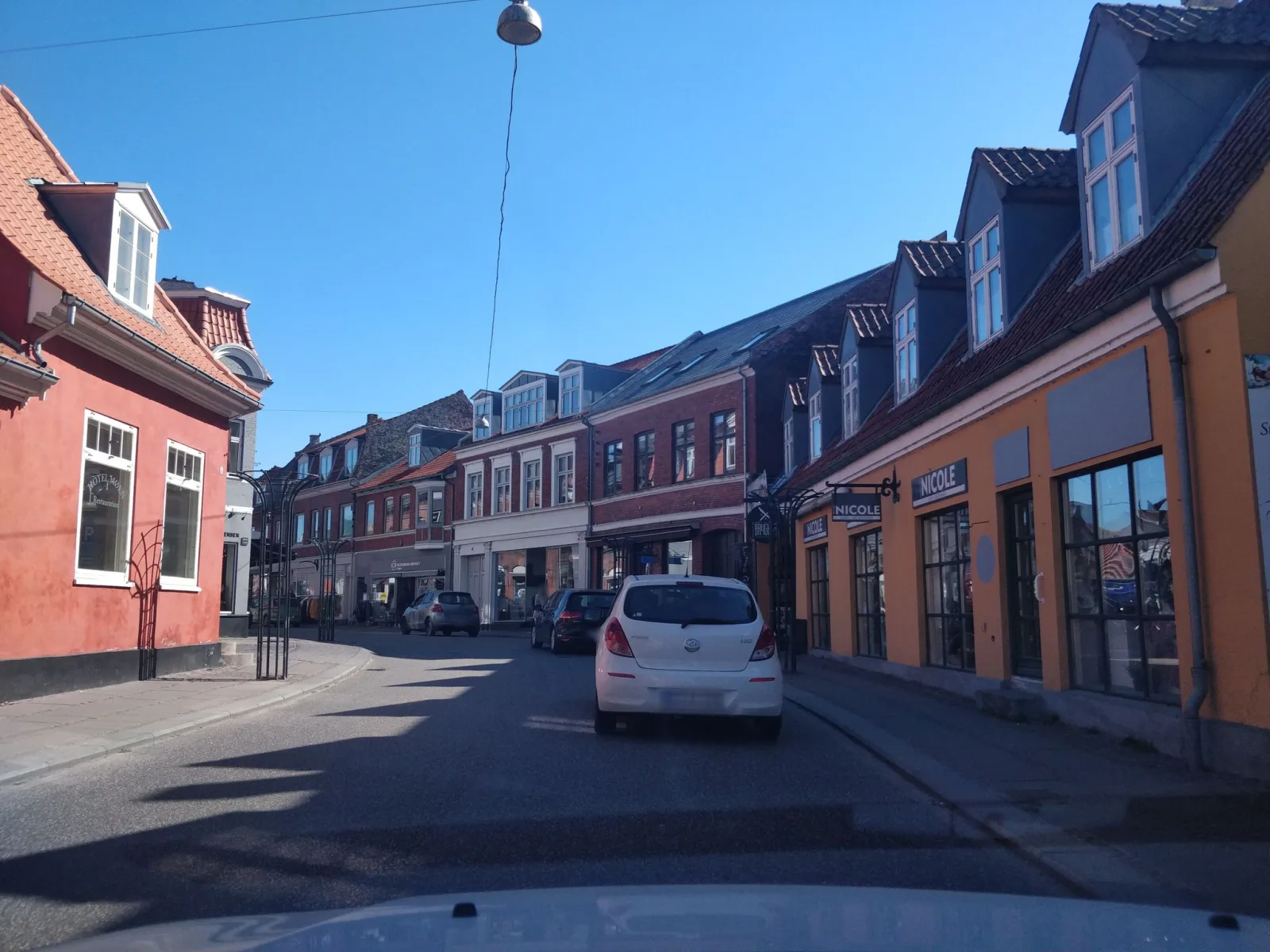 Mapillary-foto nær Pizzeria Delfino