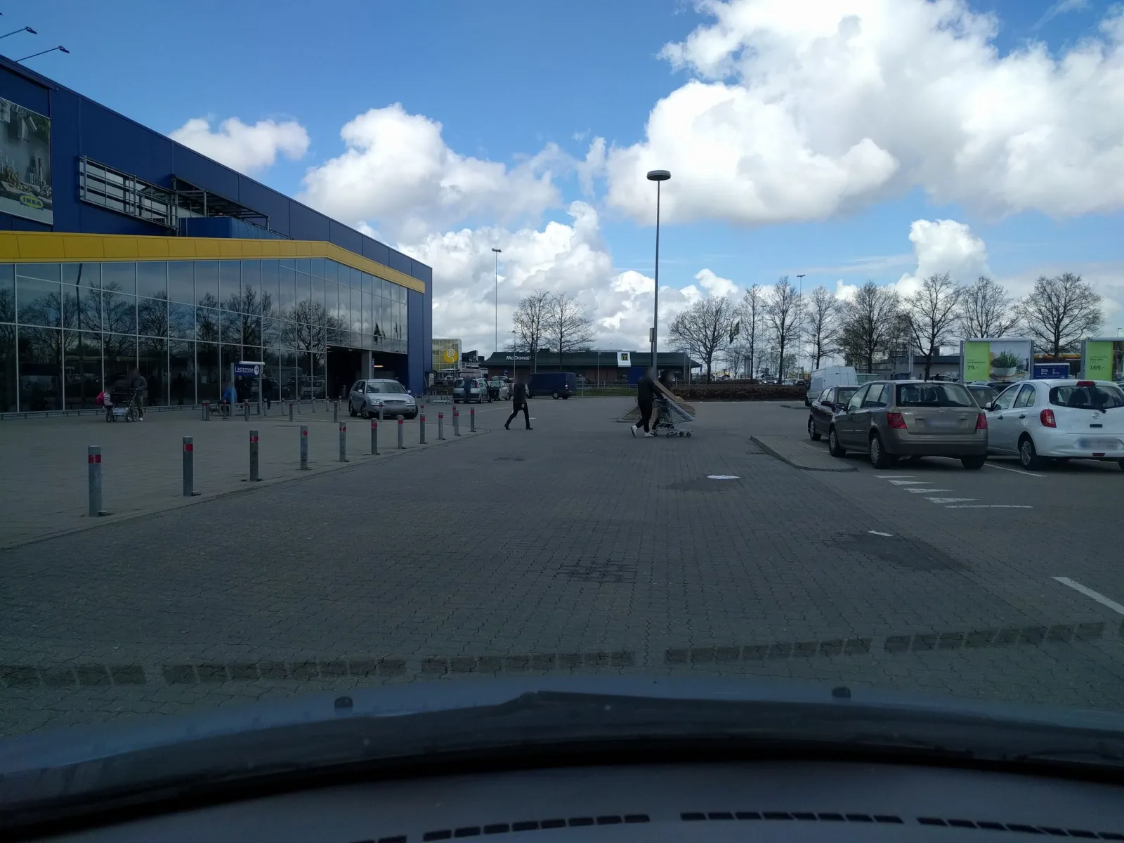 Mapillary-foto nær IKEA Restaurant
