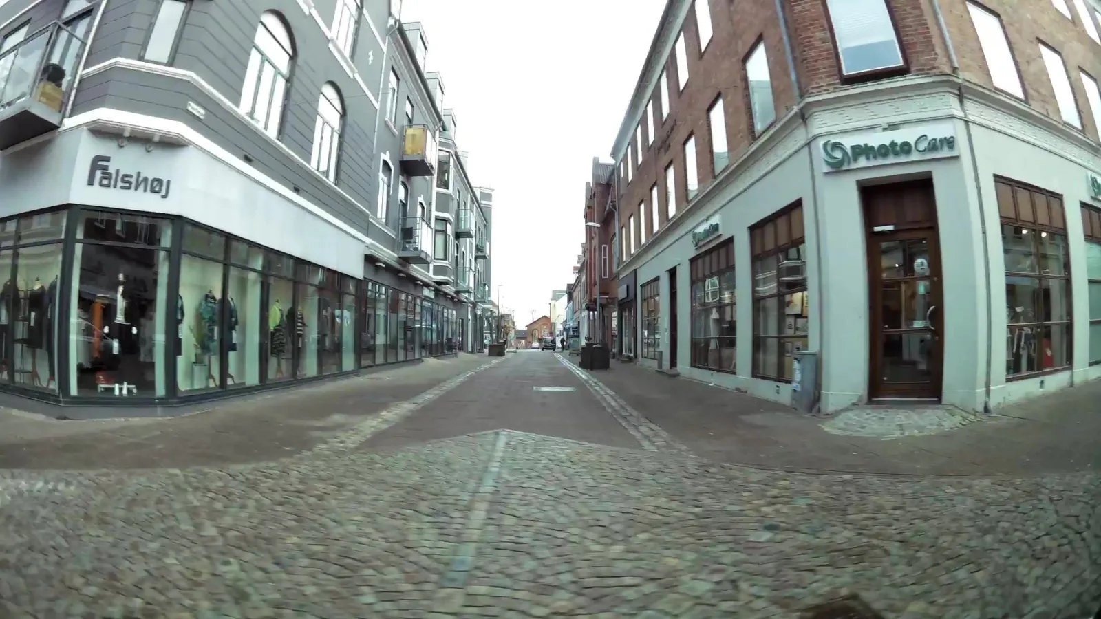 Mapillary-Foto in der Nähe von Solo Mio
