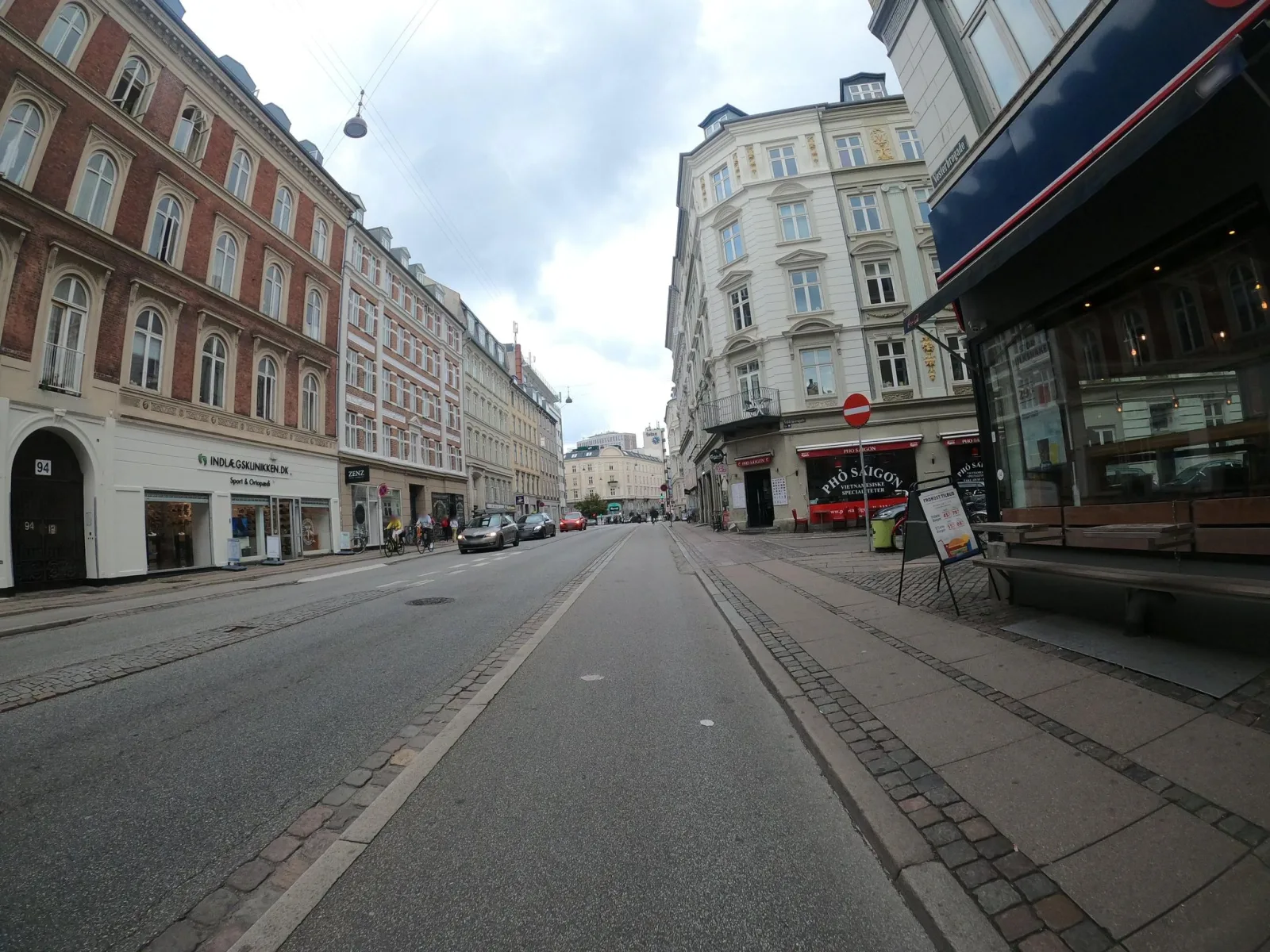 Mapillary-foto nær Crisp