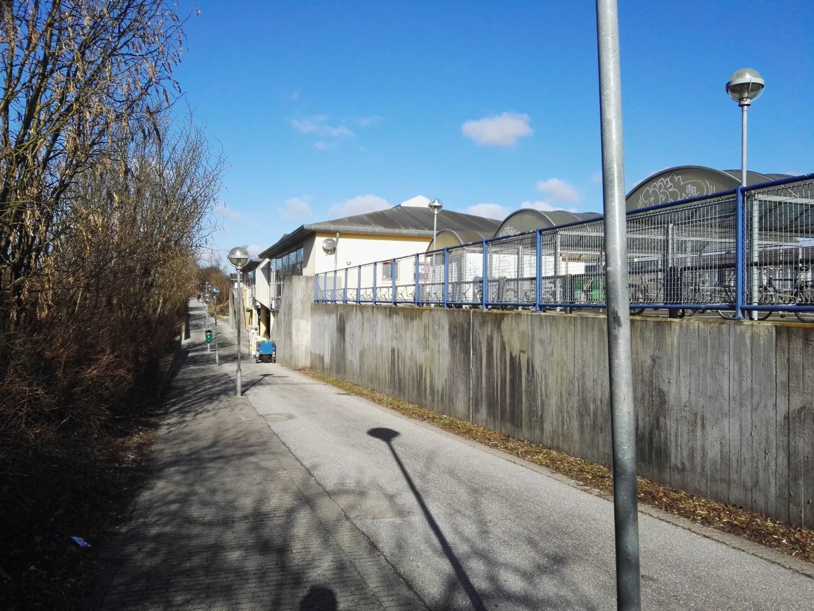 Mapillary-Foto in der Nähe von DaClub
