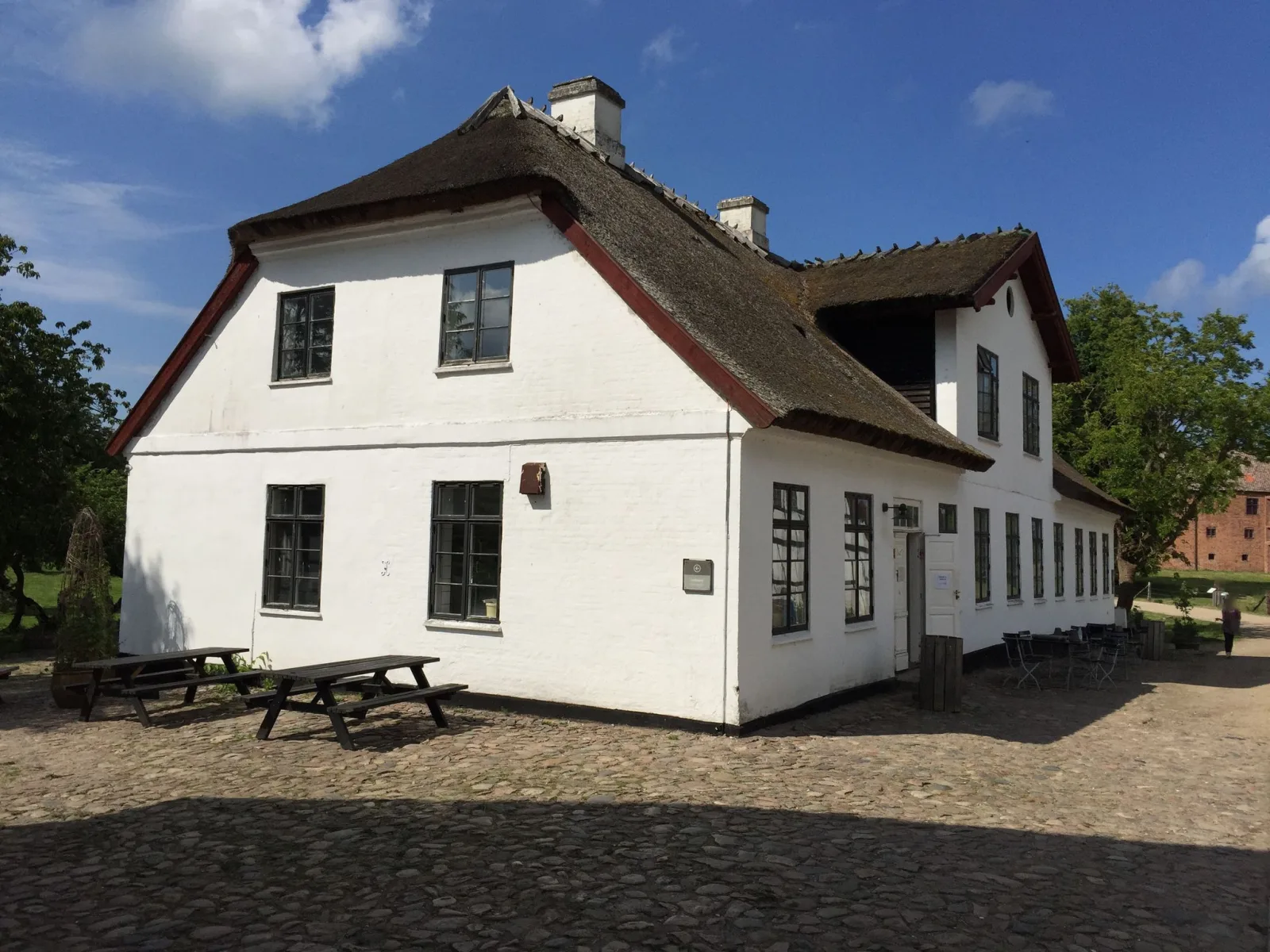 Mapillary-Foto in der Nähe von Dagtilbuddet Kilden Møllecaféen