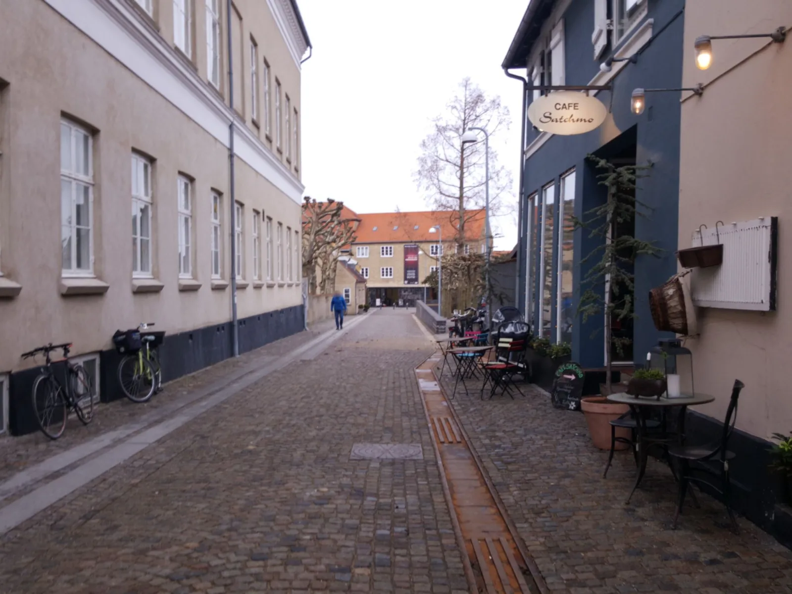 Mapillary-Foto in der Nähe von Restart